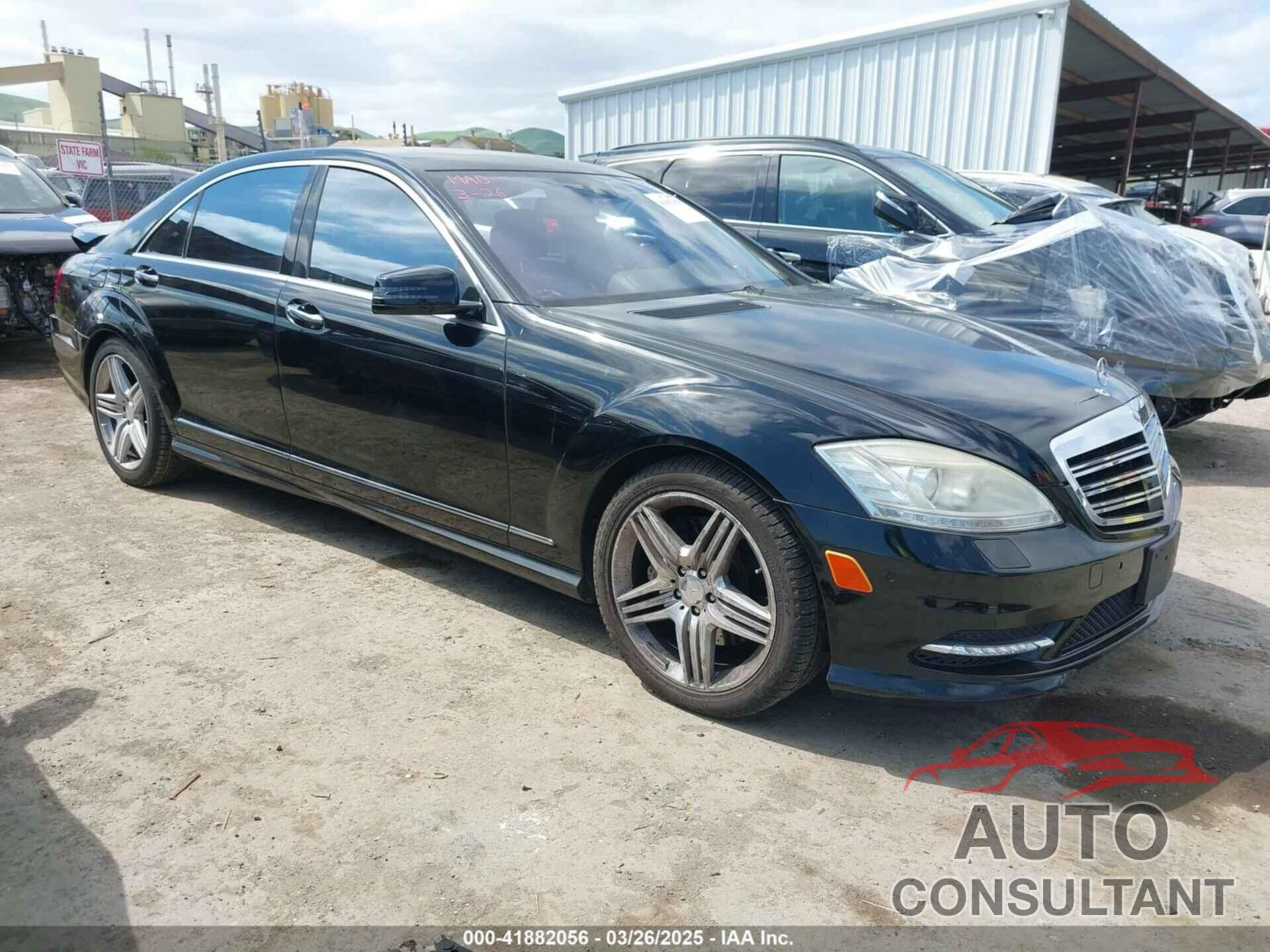 MERCEDES-BENZ S 550 2012 - WDDNG7DB3CA465141