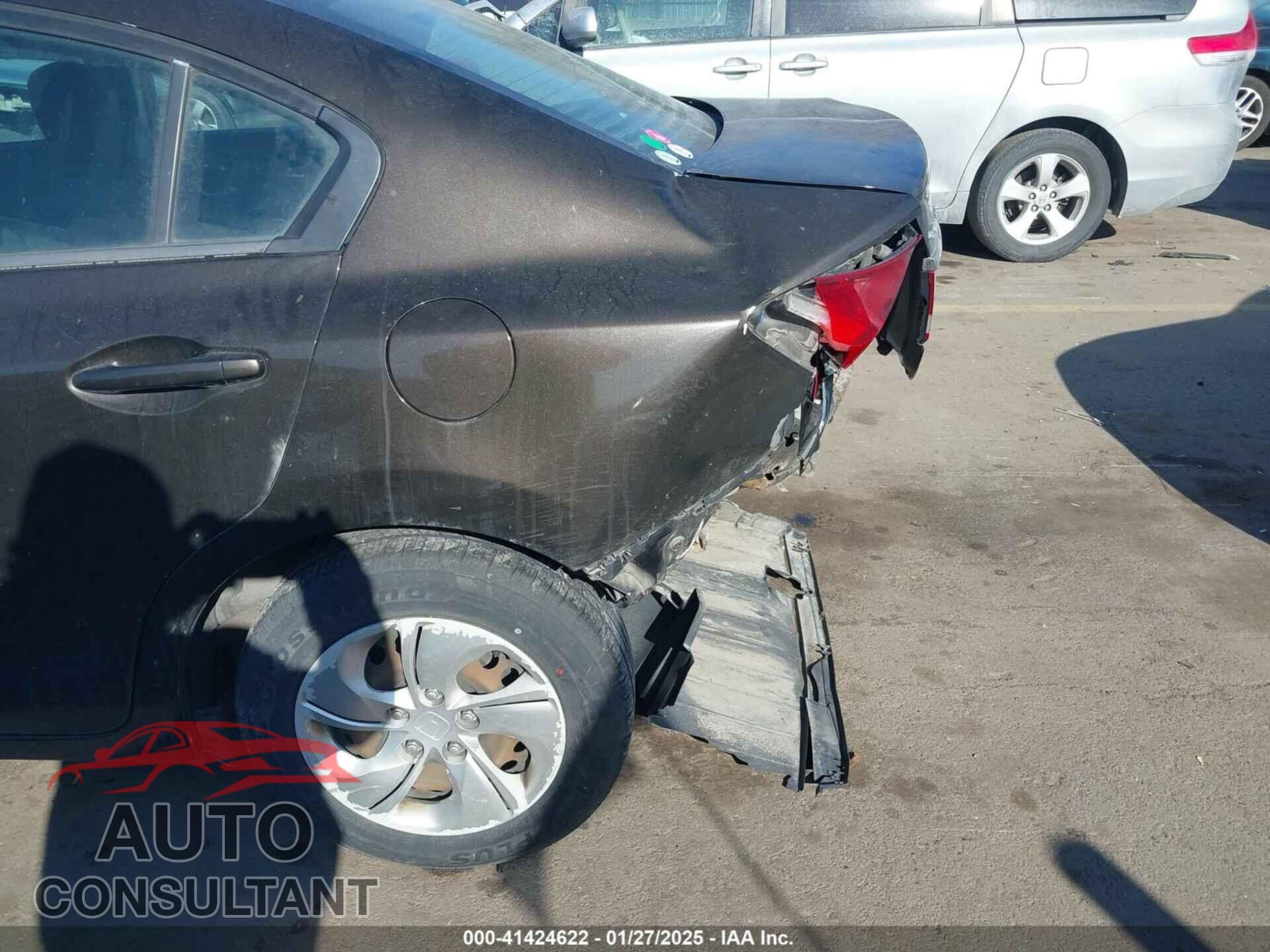 HONDA CIVIC 2013 - 2HGFB2F55DH584871