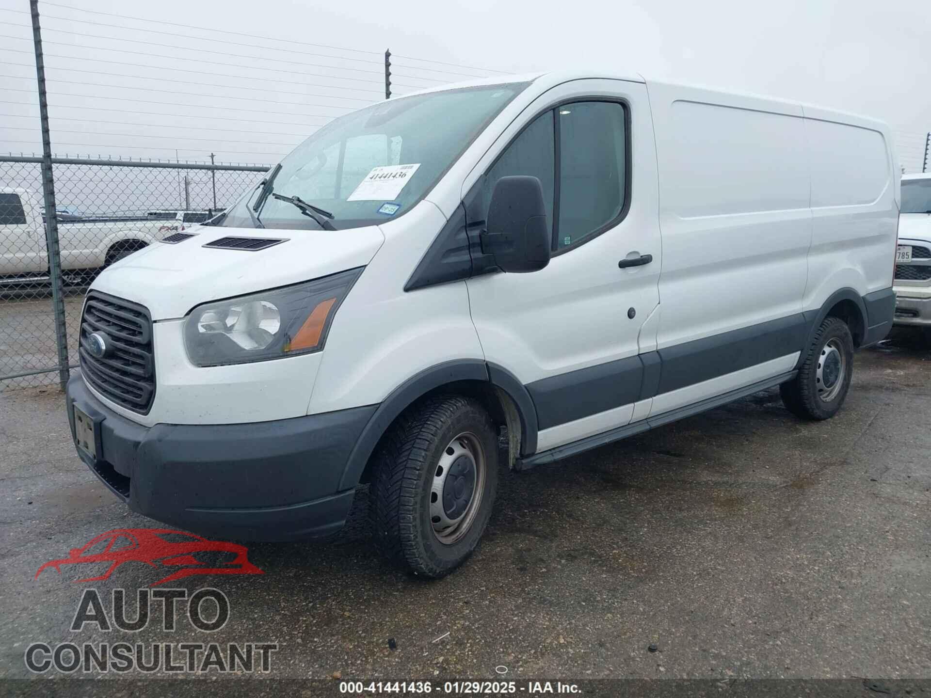 FORD TRANSIT-150 2017 - 1FTYE1YM4HKB56902