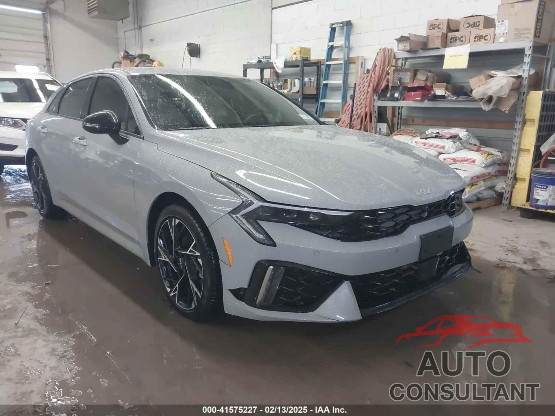 KIA K5 2025 - KNAG64J74S5270867