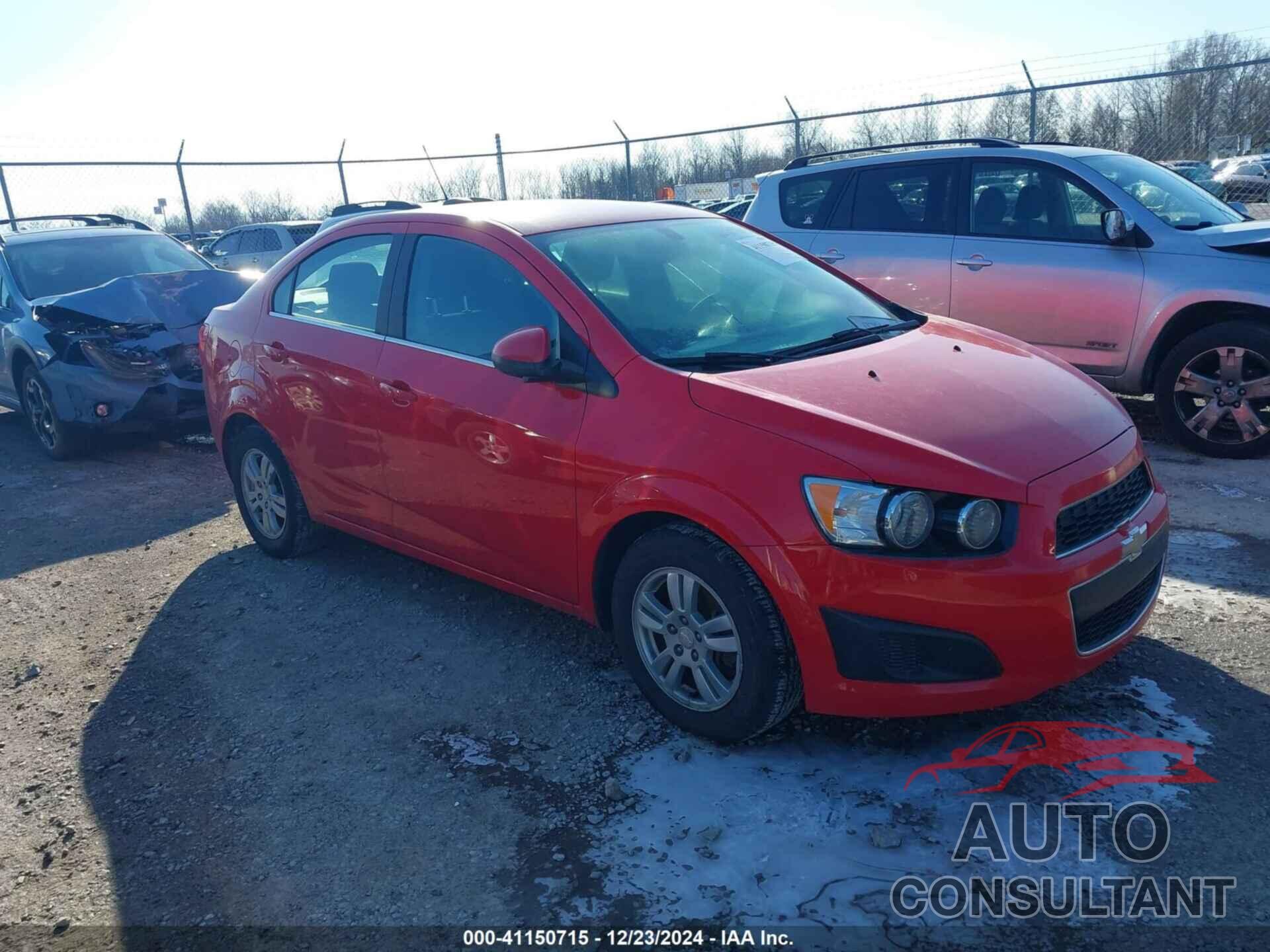 CHEVROLET SONIC 2016 - 1G1JC5SH1G4179916