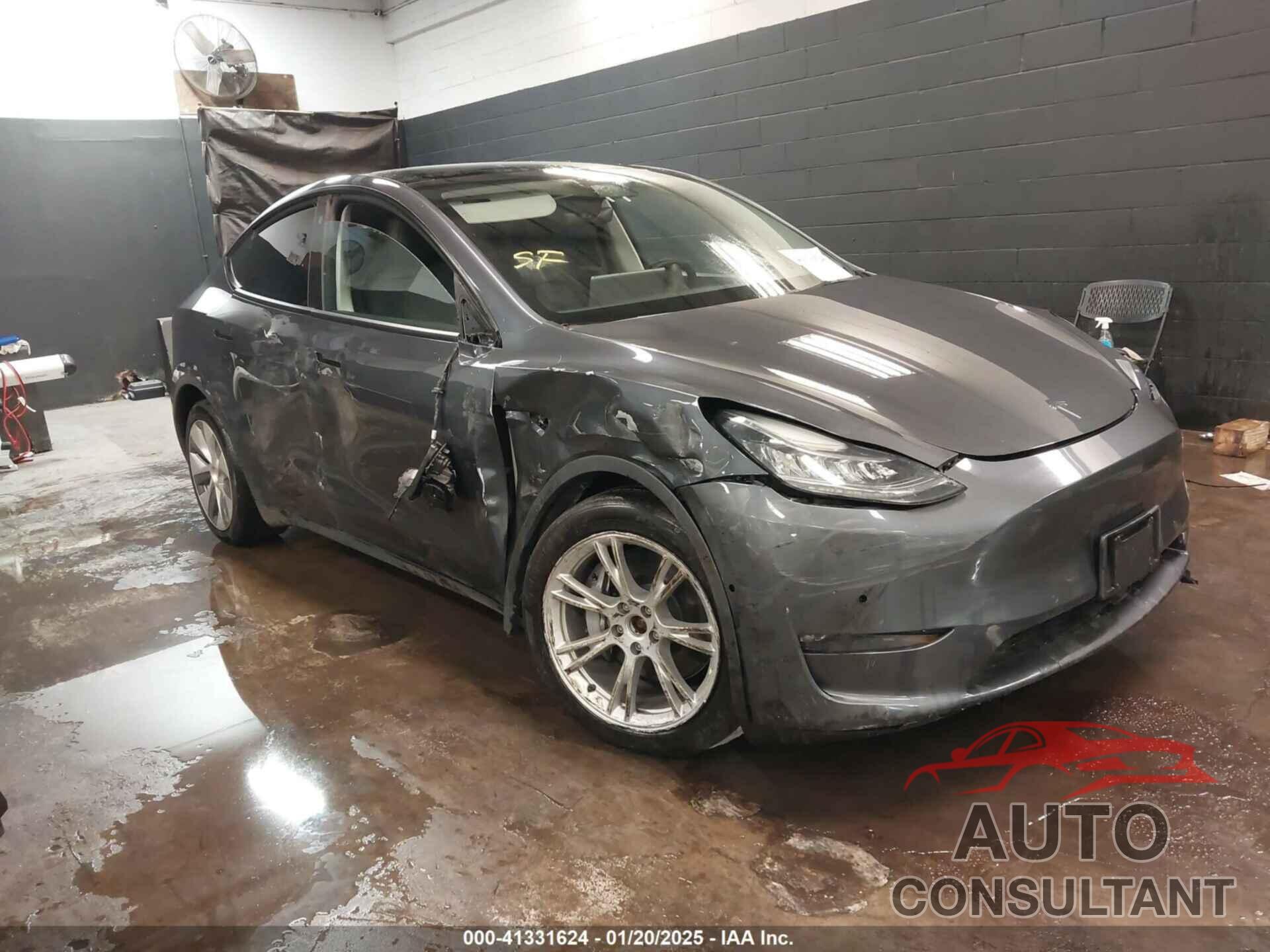 TESLA MODEL Y 2022 - 7SAYGDEEXNF423142