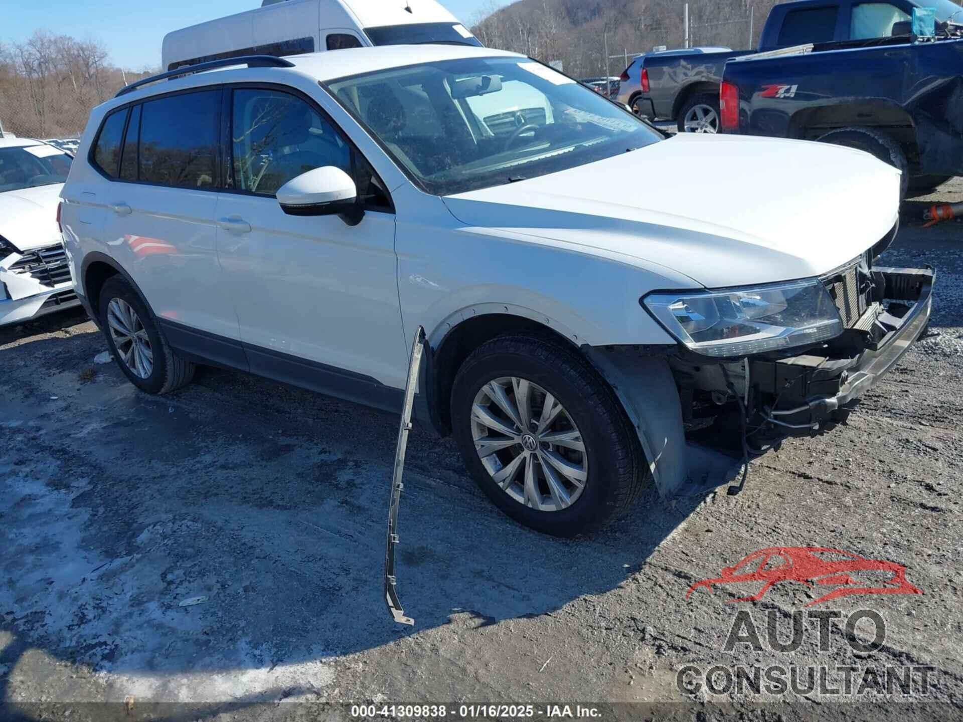 VOLKSWAGEN TIGUAN 2018 - 3VV0B7AX9JM015921