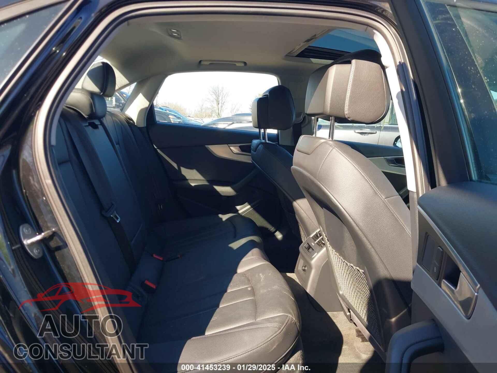 AUDI A4 2017 - WAUANAF48HN007389