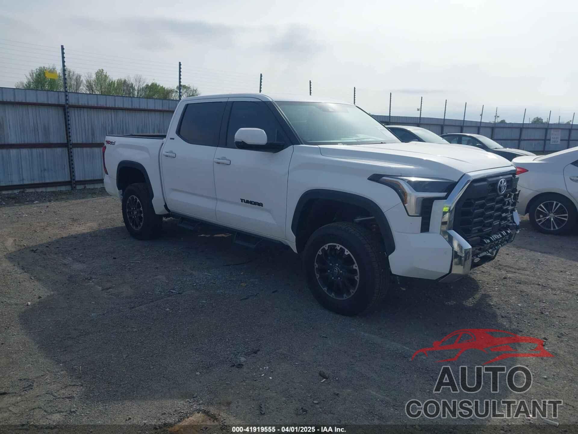 TOYOTA TUNDRA 4WD 2025 - 5TFLA5DB7SX242667