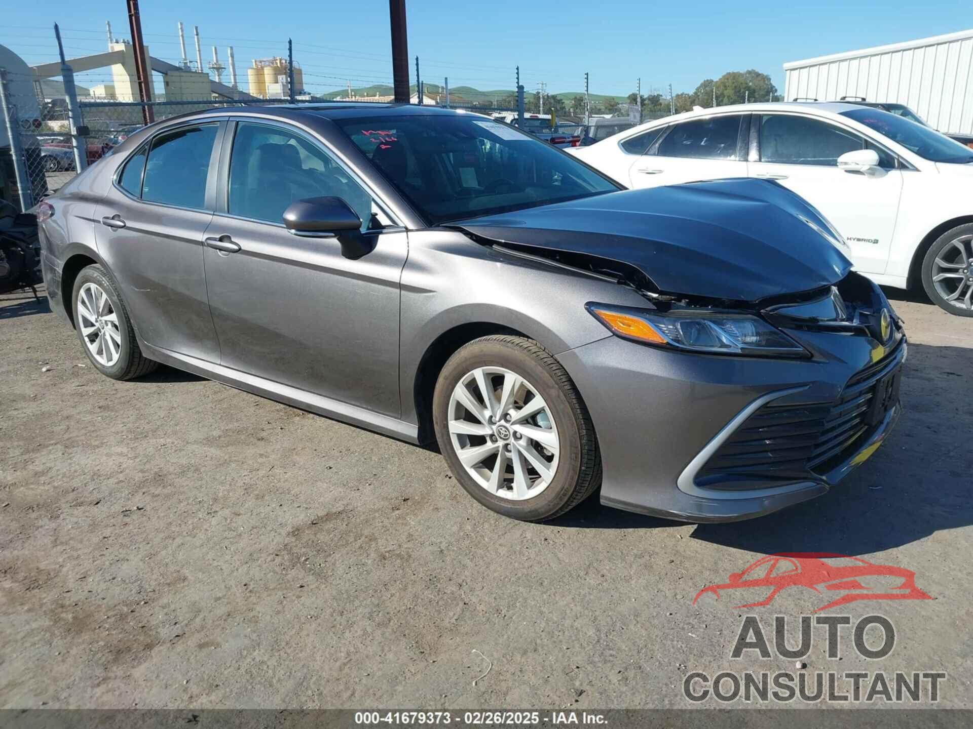 TOYOTA CAMRY 2024 - 4T1R11AK6RU880469