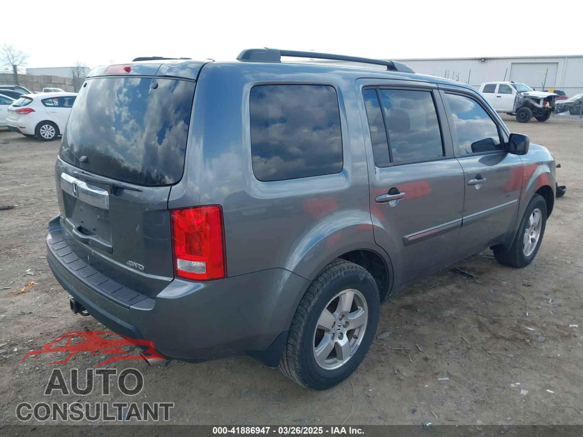 HONDA PILOT 2011 - 5FNYF4H56BB076562