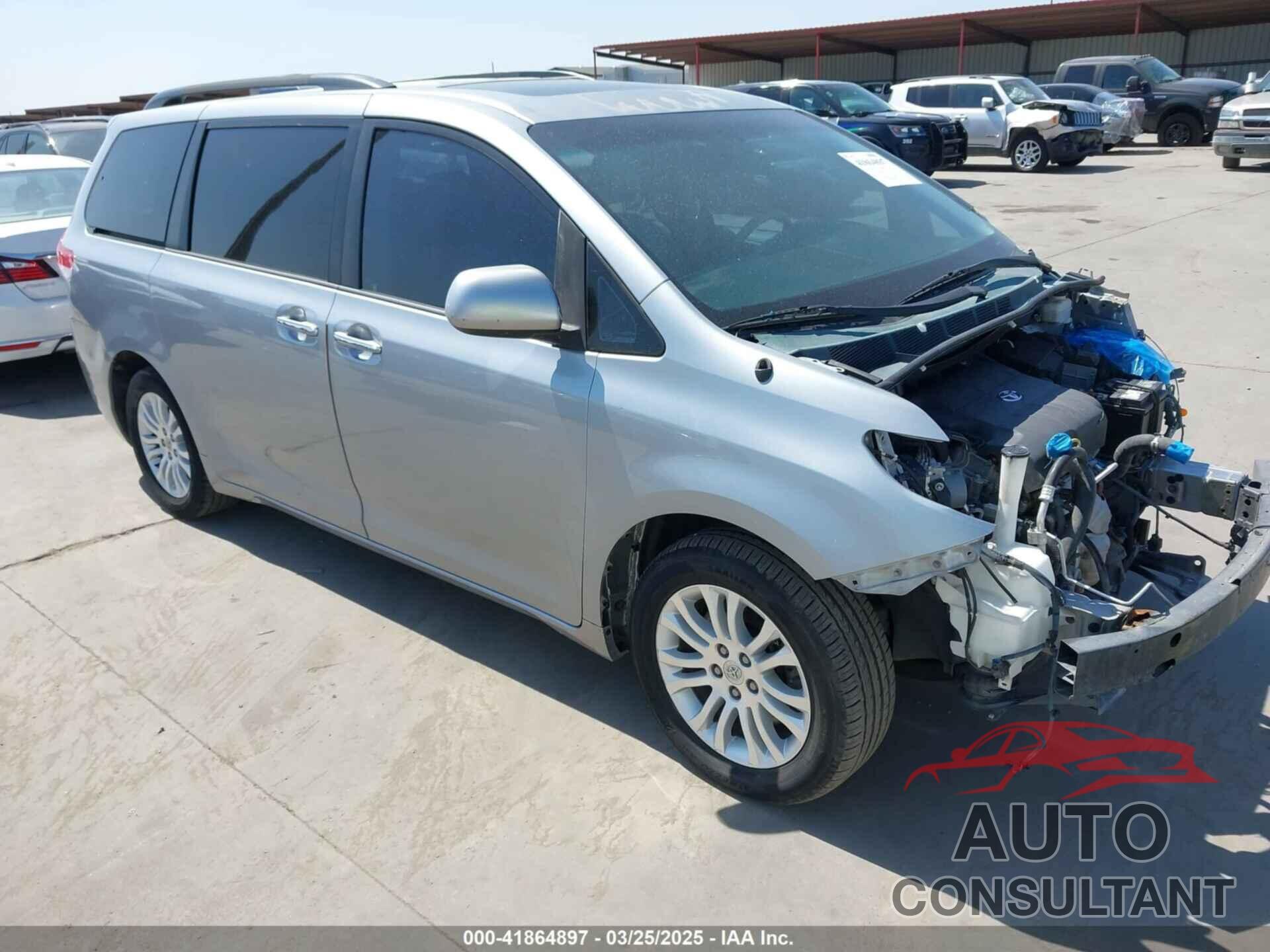 TOYOTA SIENNA 2013 - 5TDYK3DC5DS307993