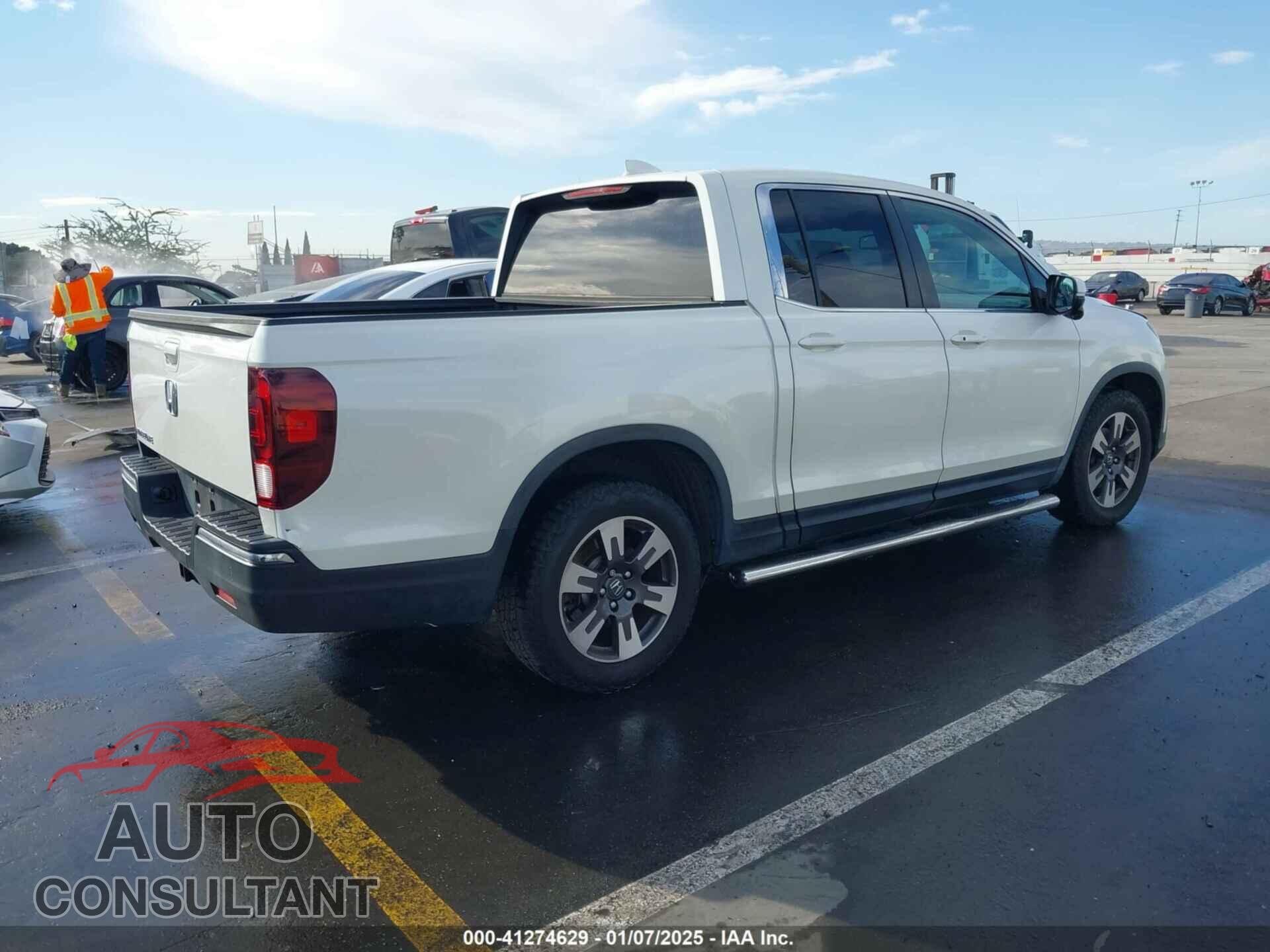 HONDA RIDGELINE 2017 - 5FPYK2F63HB003614
