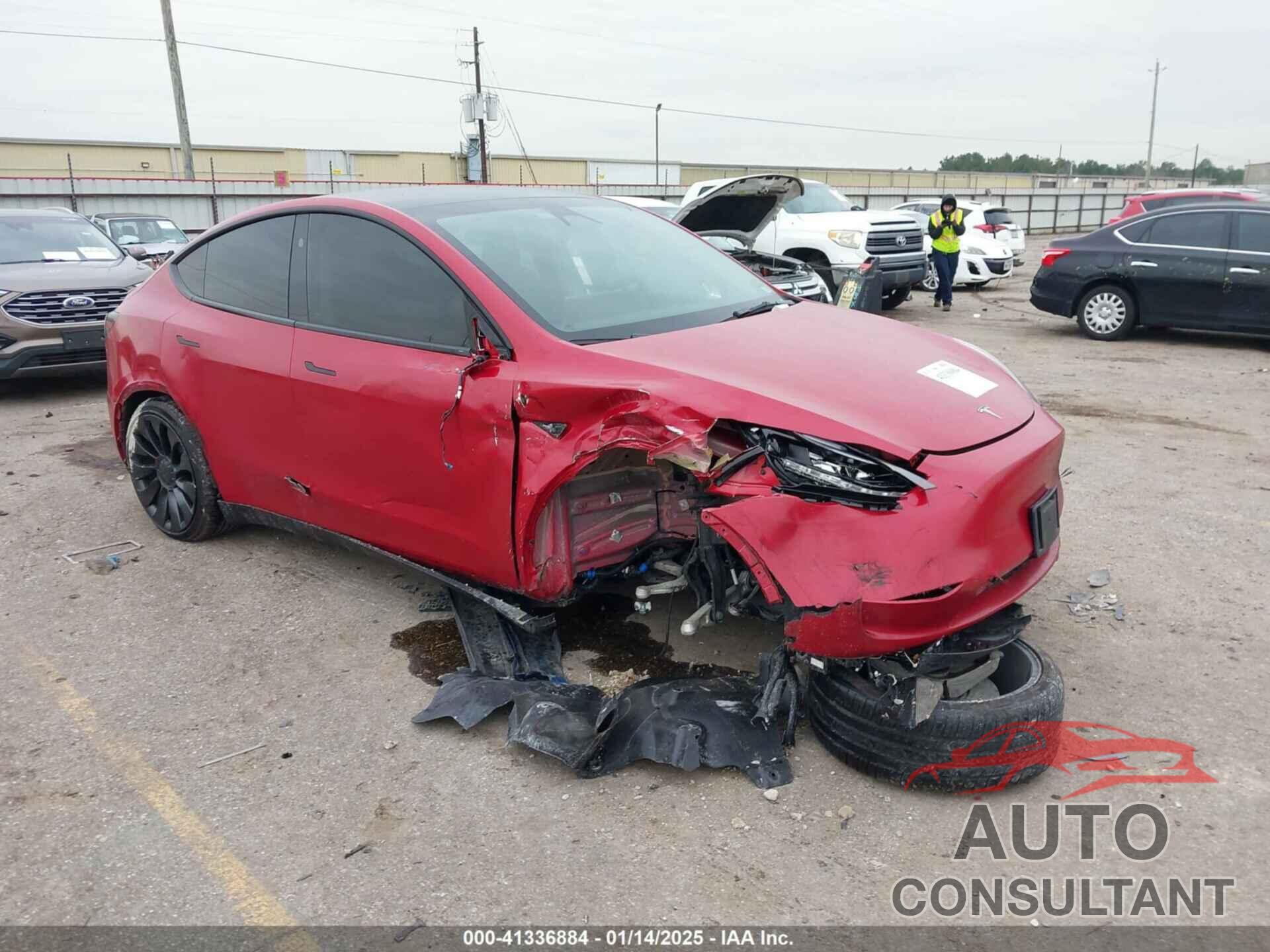 TESLA MODEL Y 2023 - 7SAYGDEF2PF861245