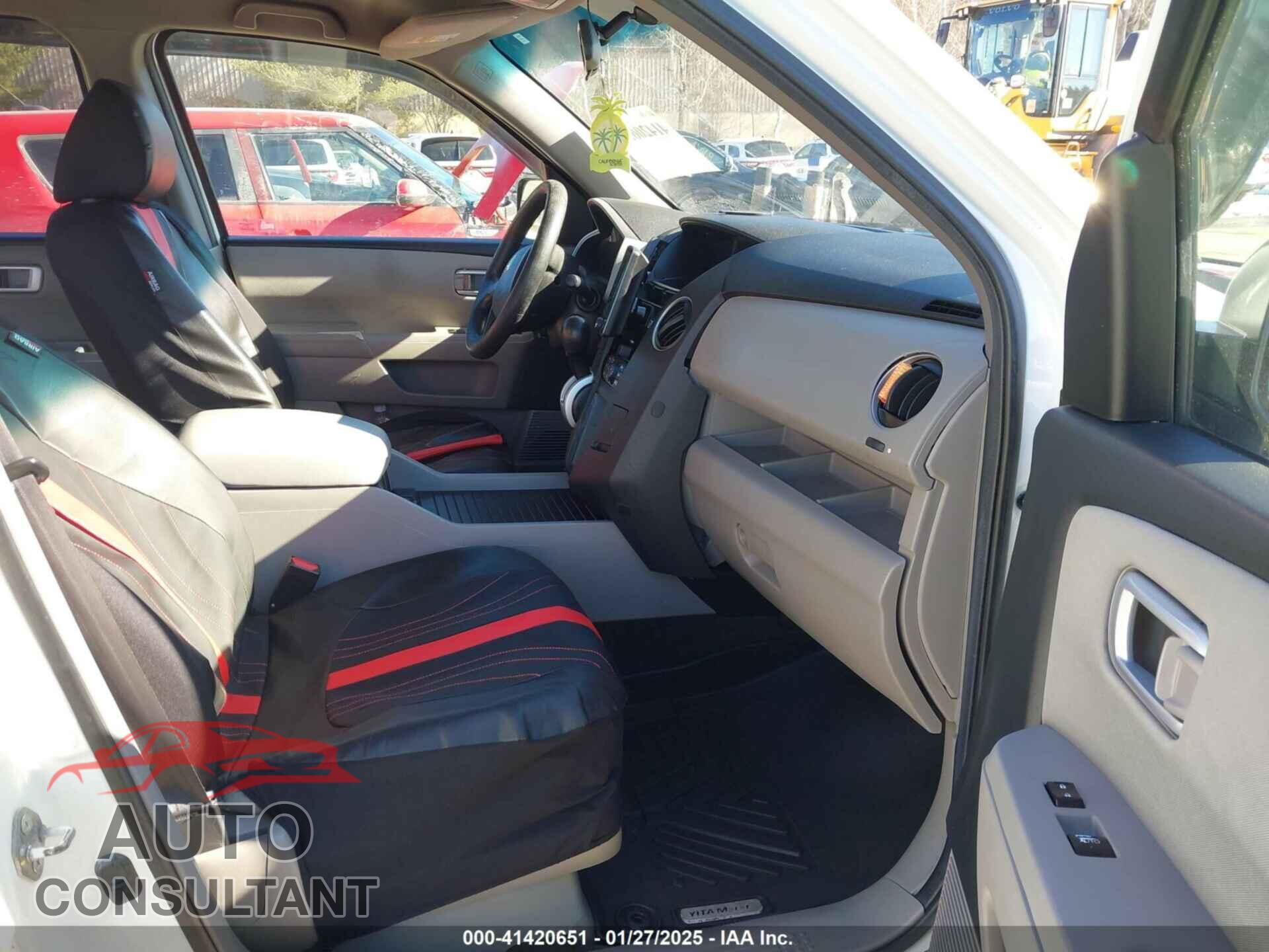 HONDA PILOT 2011 - 5FNYF4H29BB088050