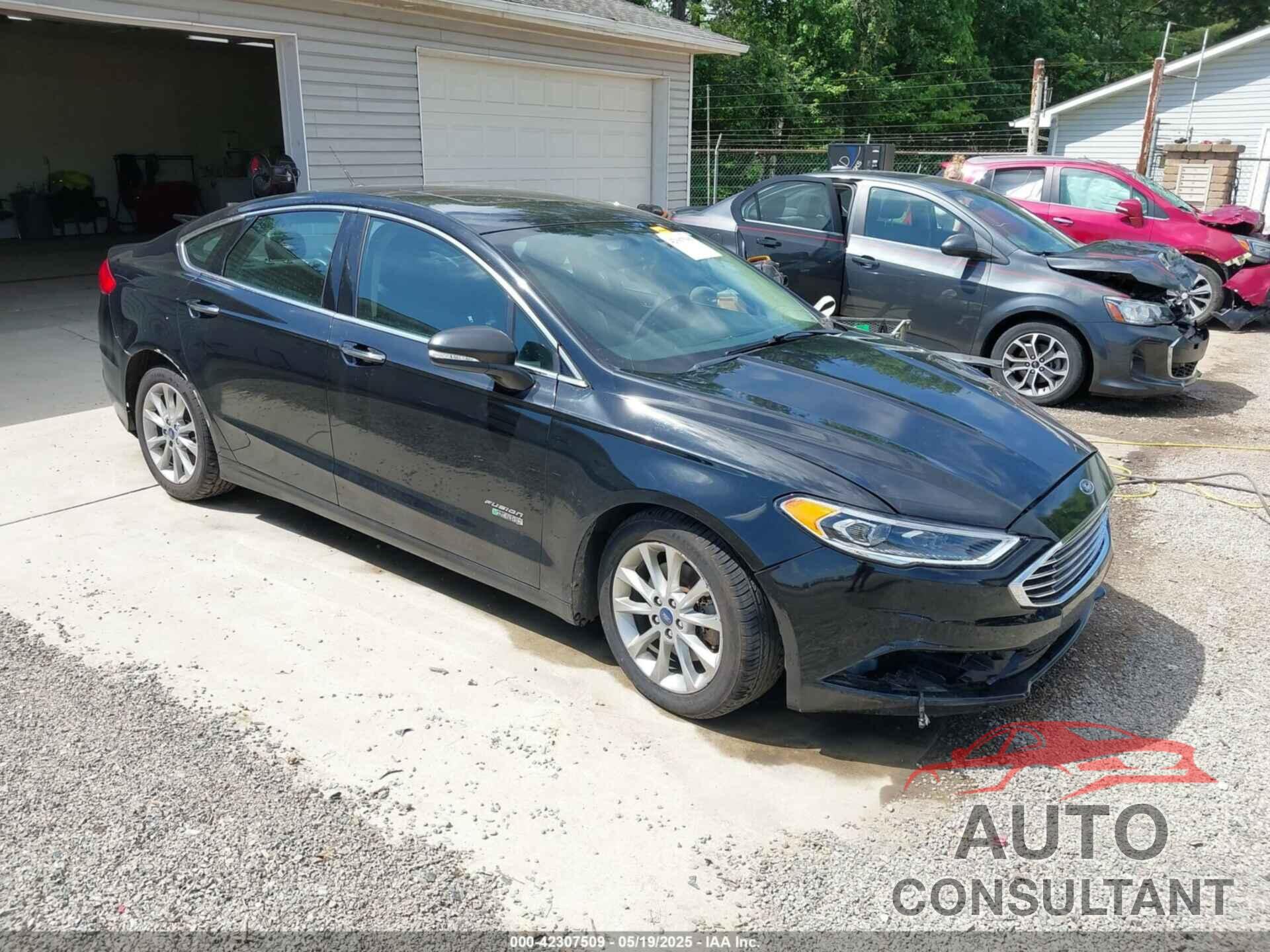FORD FUSION ENERGI 2017 - 3FA6P0PU3HR106023