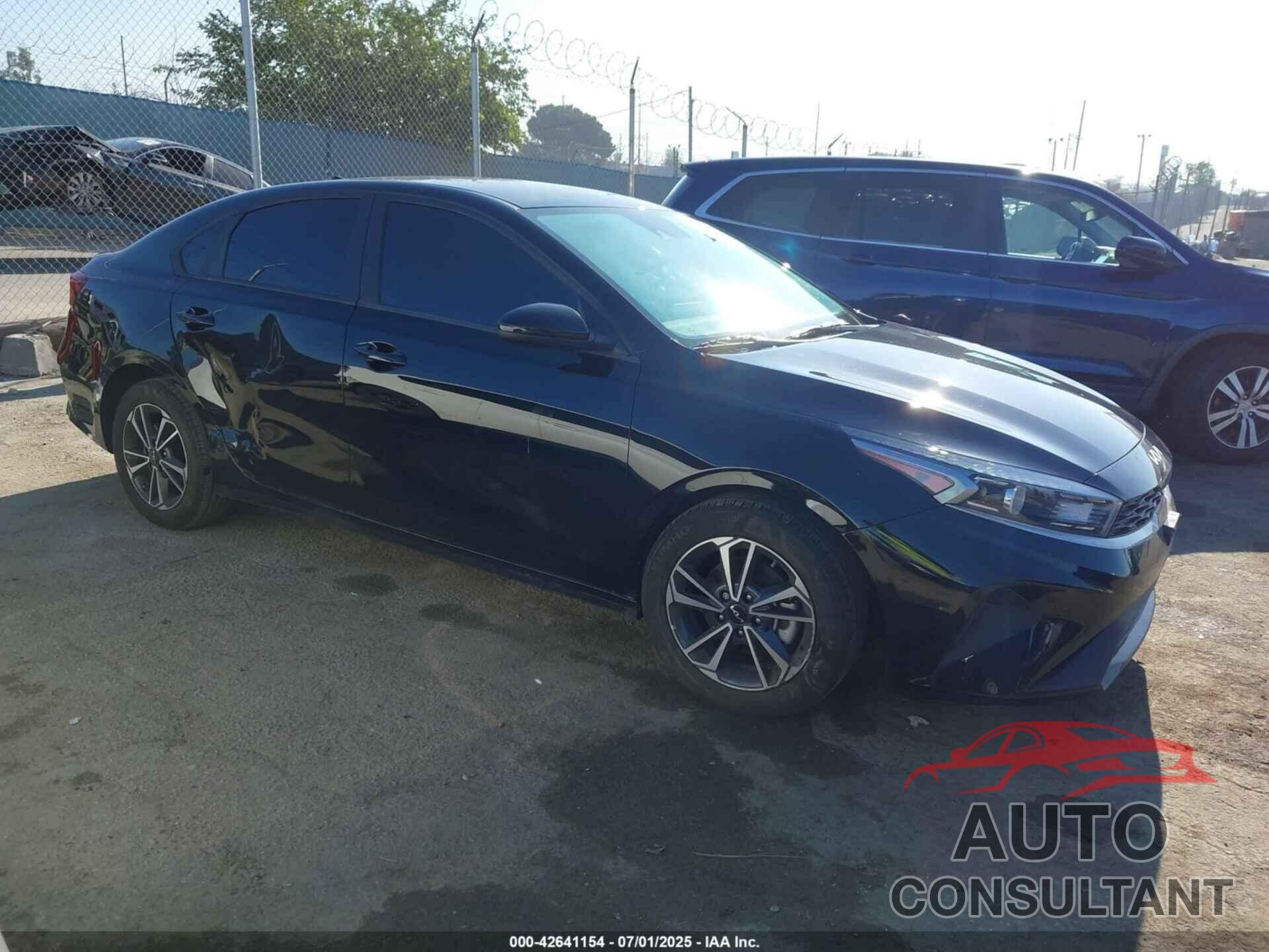 KIA FORTE 2023 - 3KPF24AD9PE665770