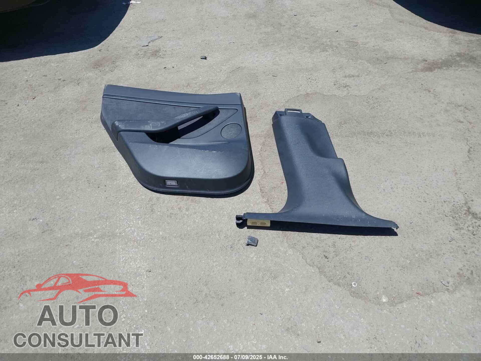 TESLA MODEL 3 2023 - 5YJ3E1EA4PF512121