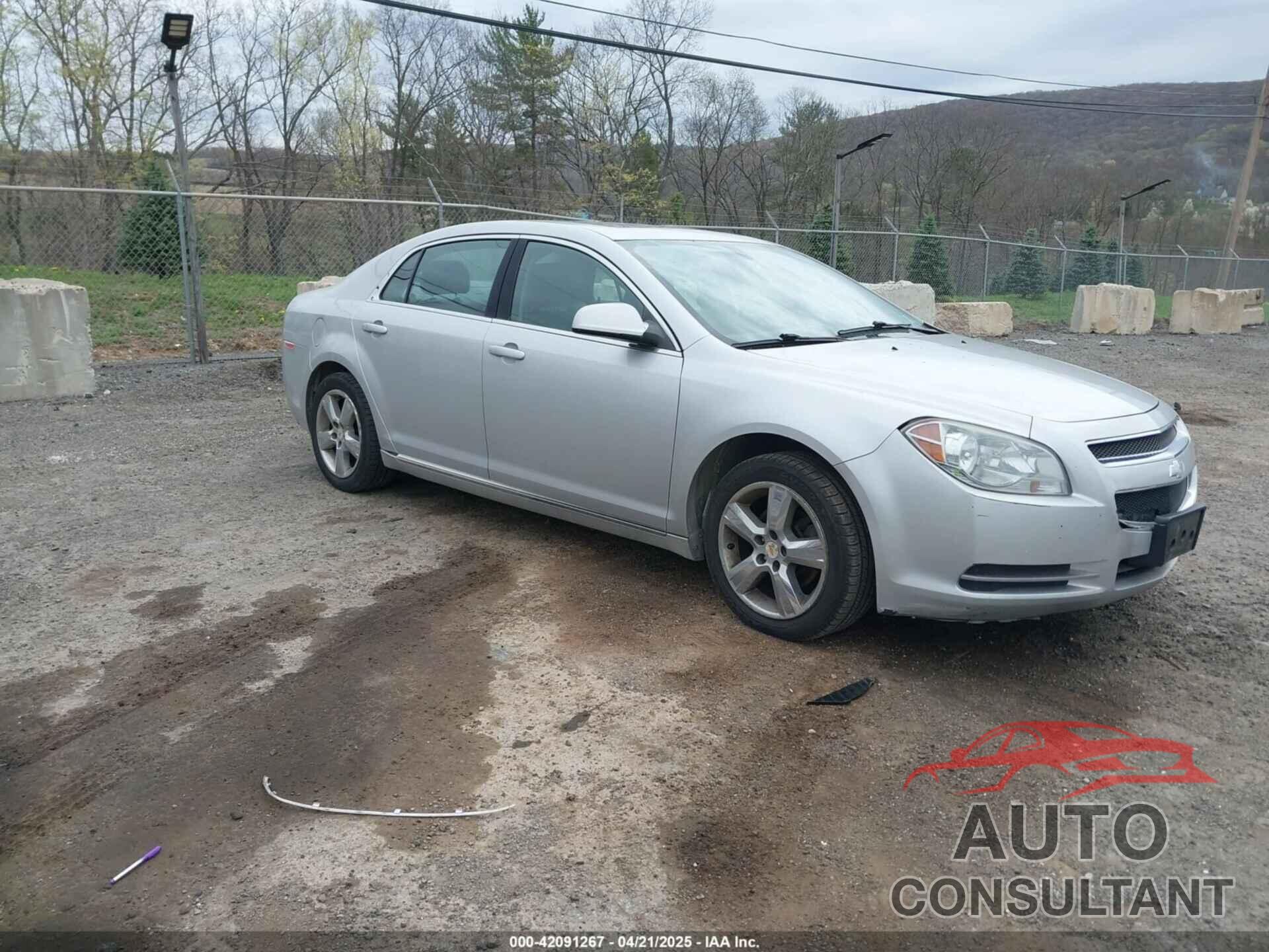 CHEVROLET MALIBU 2011 - 1G1ZD5E10BF239065