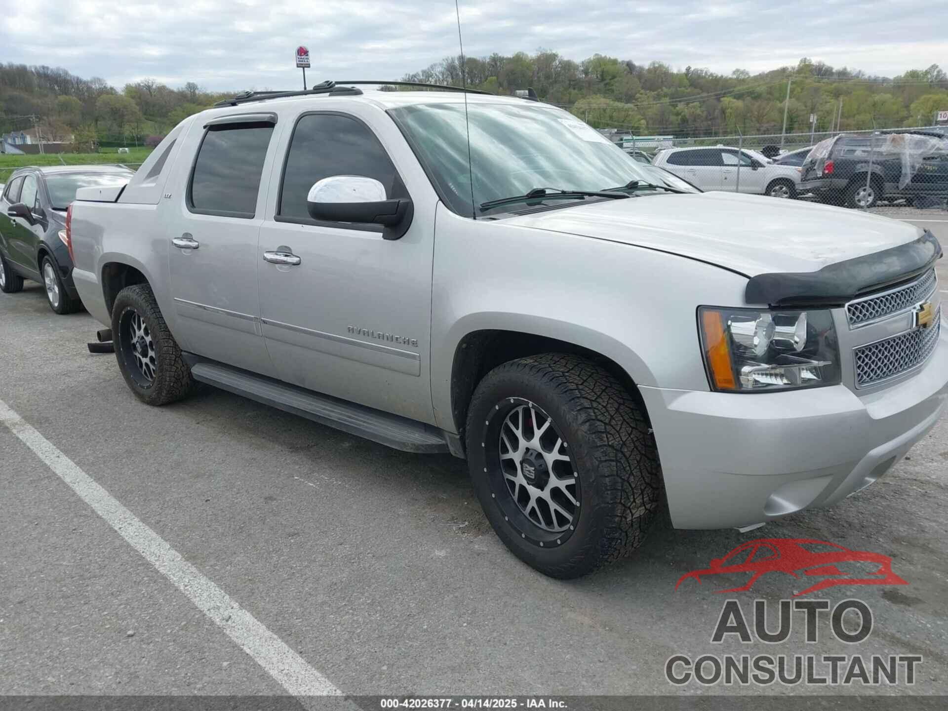 CHEVROLET AVALANCHE 1500 2011 - 3GNTKGE36BG337863