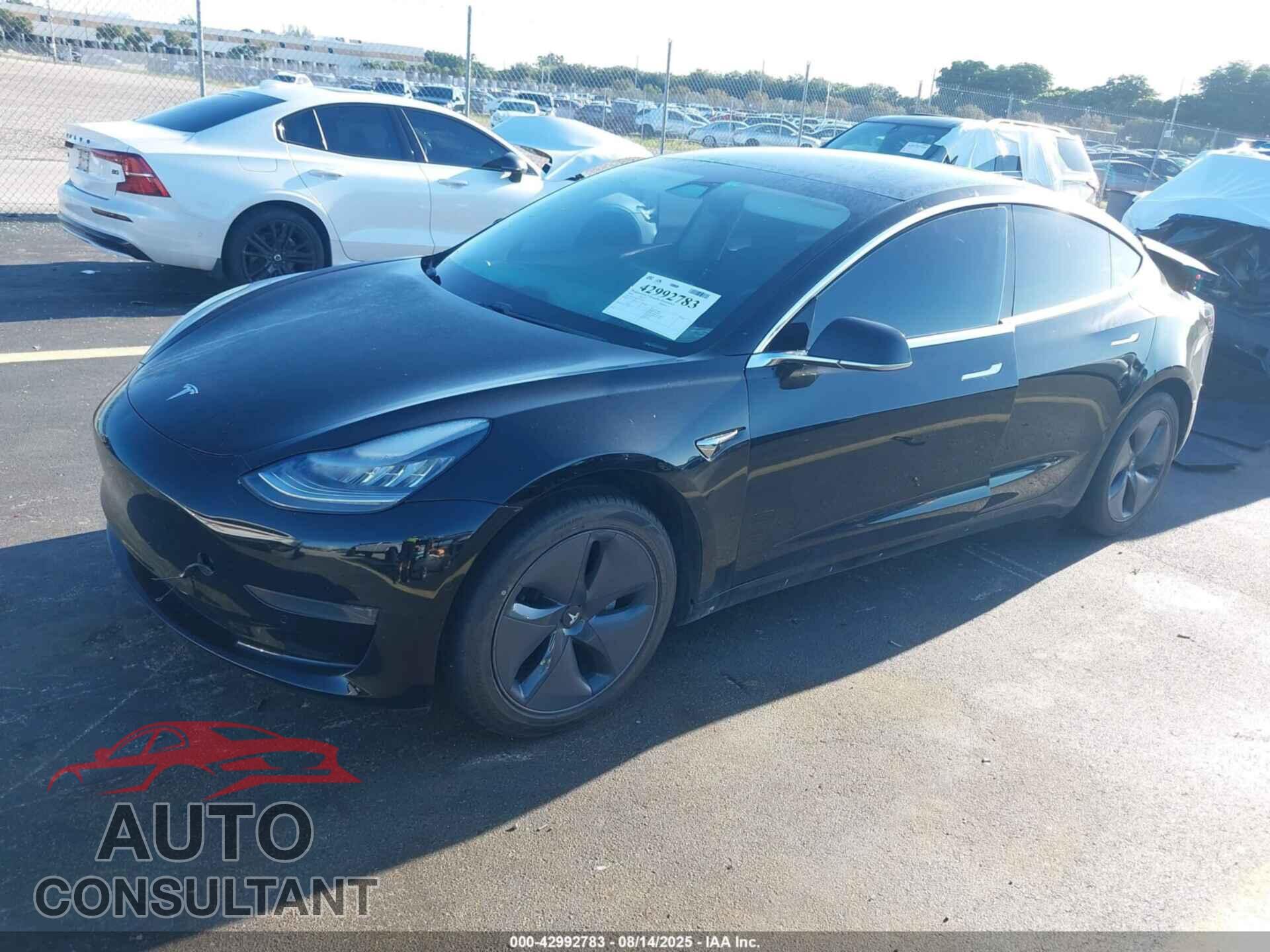 TESLA MODEL 3 2020 - 5YJ3E1EAXLF704542