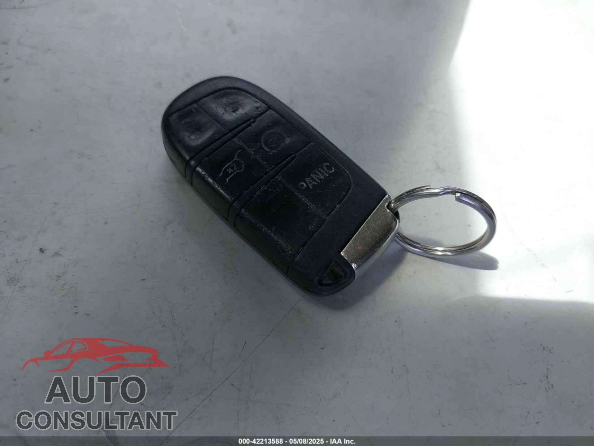 DODGE DURANGO 2014 - 1C4SDHET0EC307558