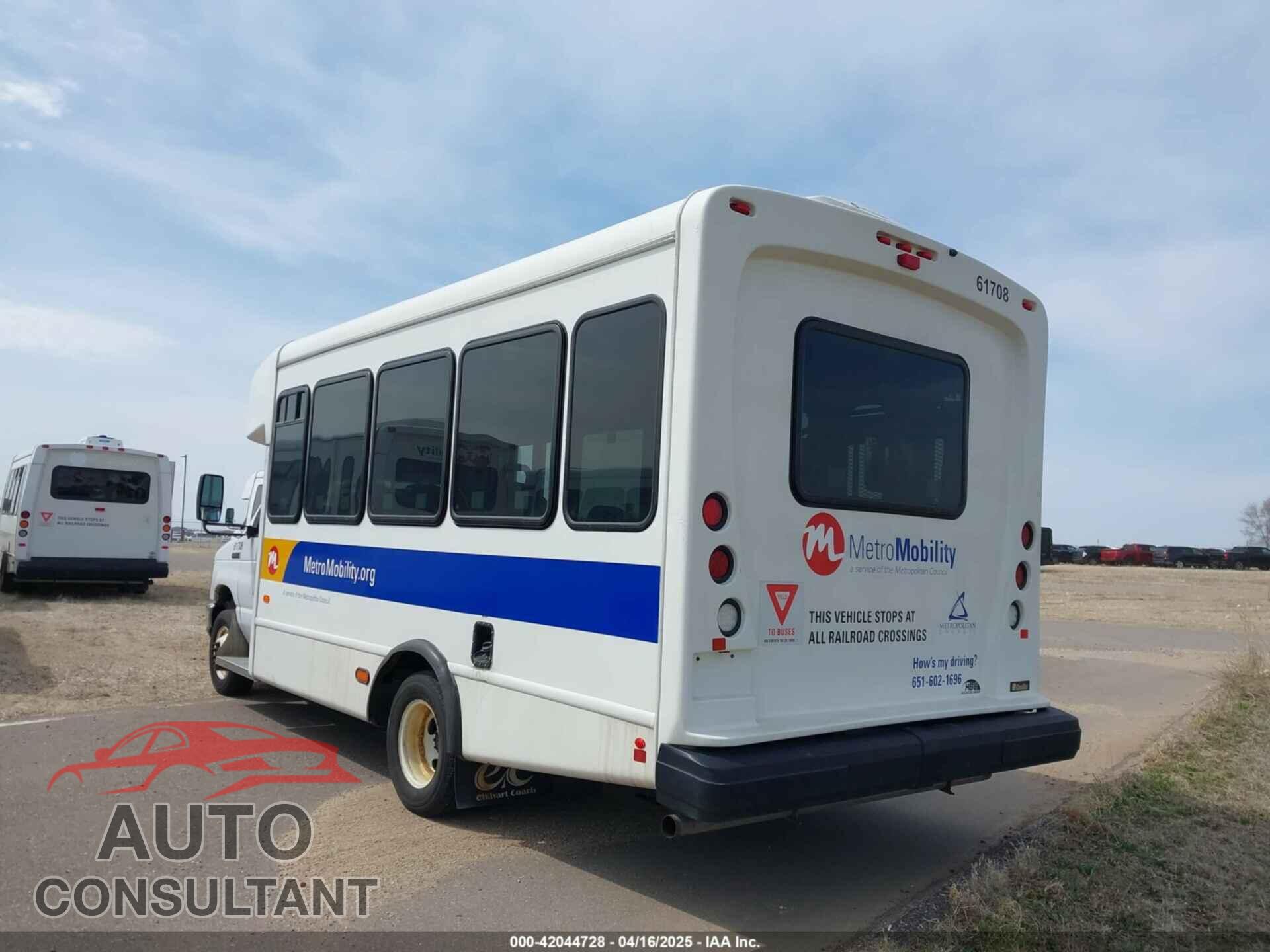 FORD E-450 CUTAWAY 2019 - 1FDFE4FS6KDC32055