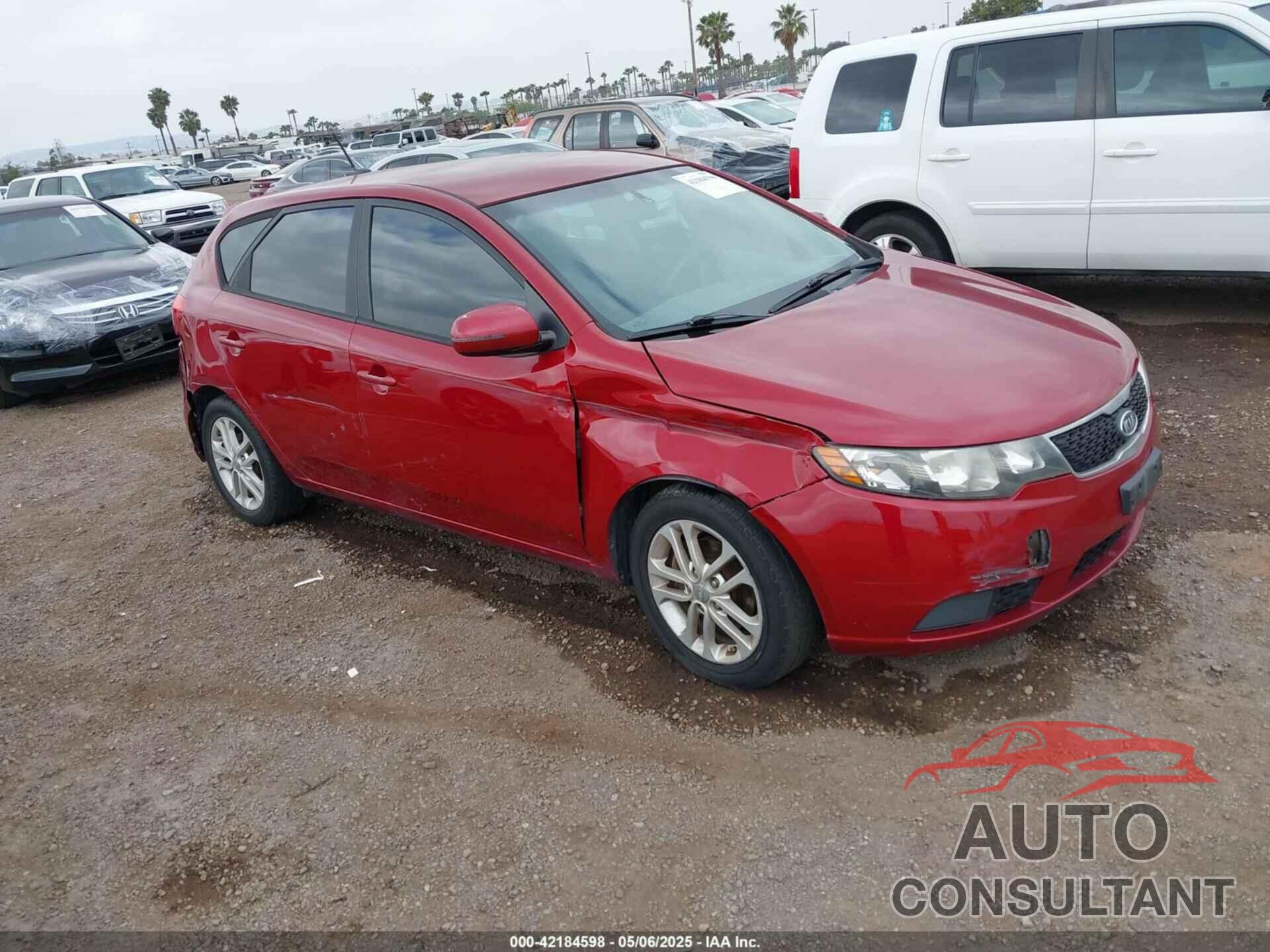 KIA FORTE 2011 - KNAFU5A28B5405019