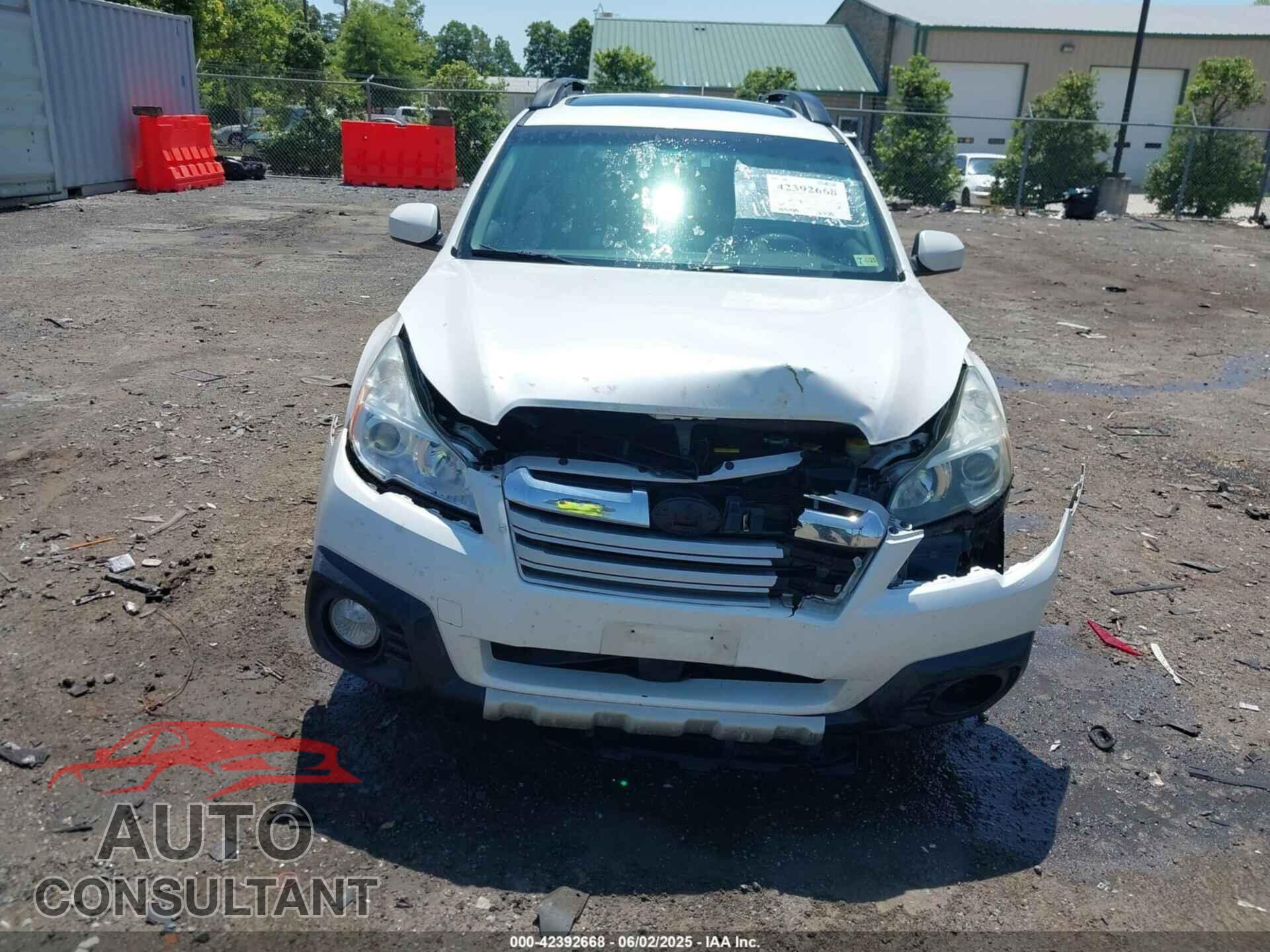 SUBARU OUTBACK 2013 - 4S4BRBGC2D3290722