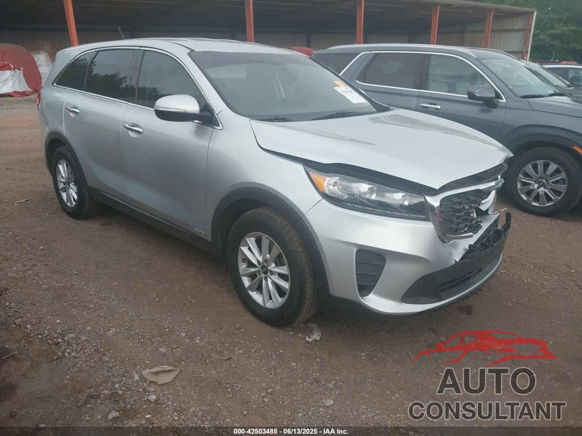 KIA SORENTO 2019 - 5XYPGDA55KG570584