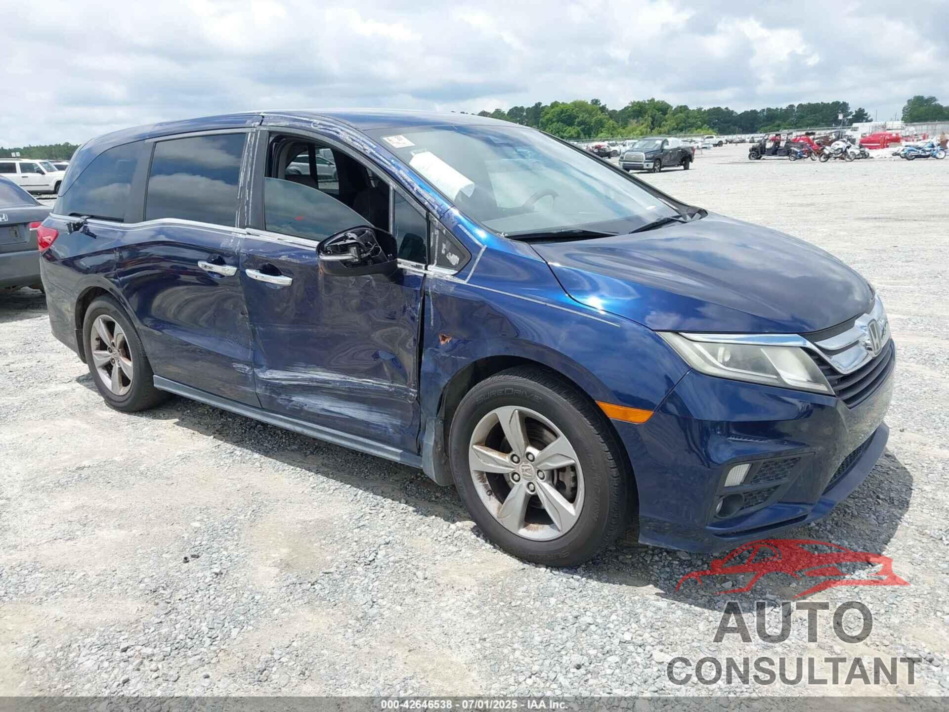 HONDA ODYSSEY 2018 - 5FNRL6H51JB023999
