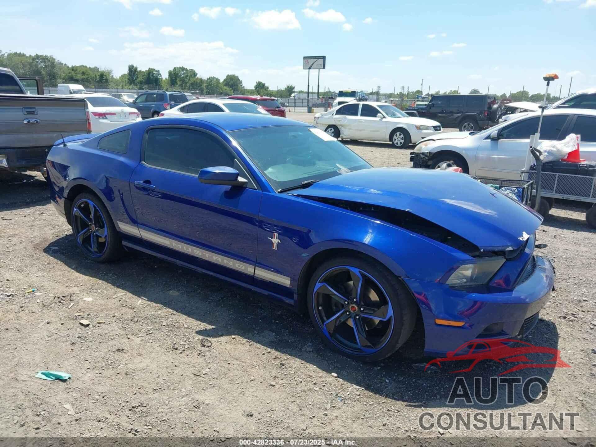 FORD MUSTANG 2013 - 1ZVBP8AM4D5283142