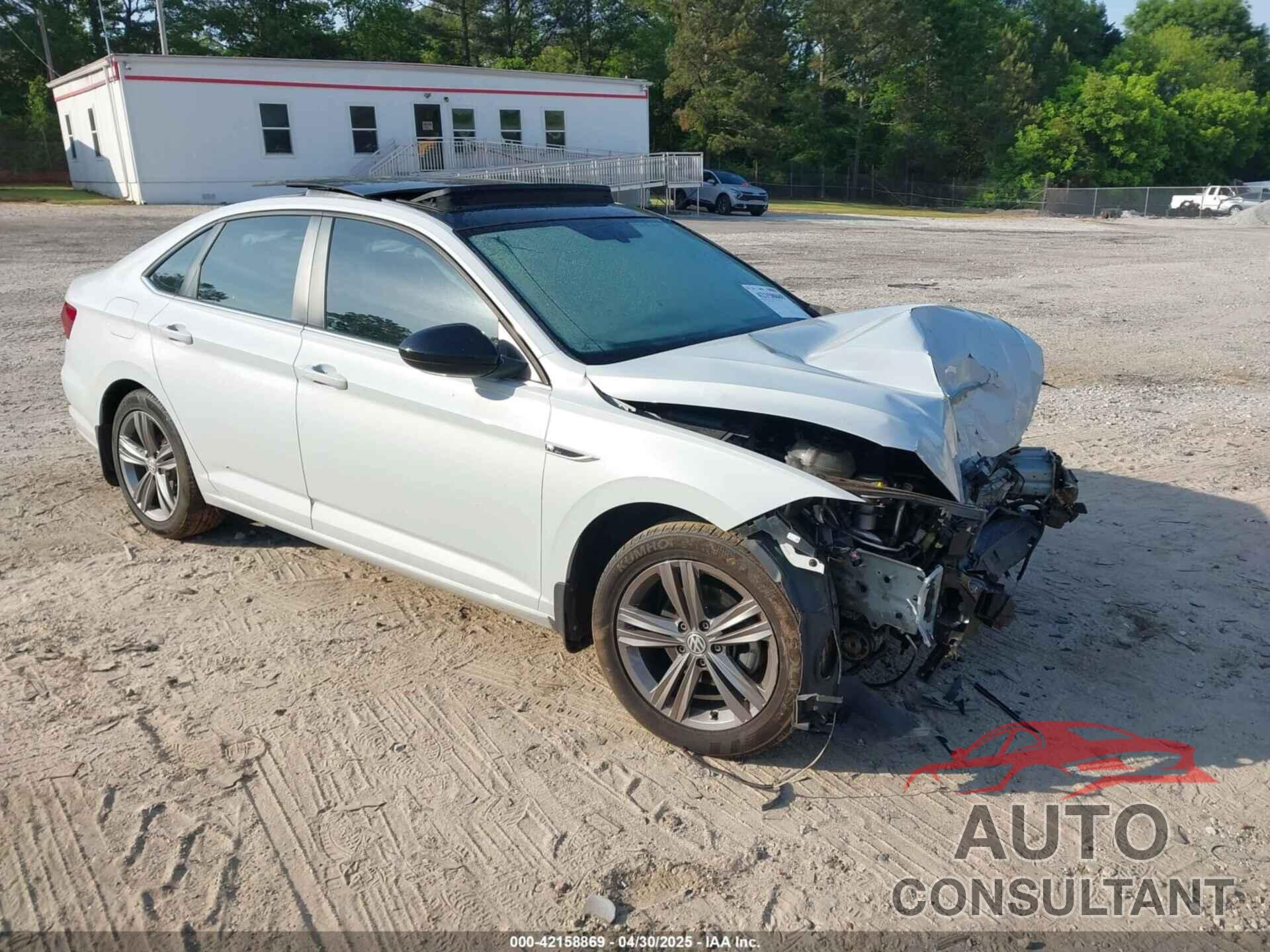VOLKSWAGEN JETTA 2019 - 3VWC57BU0KM111278