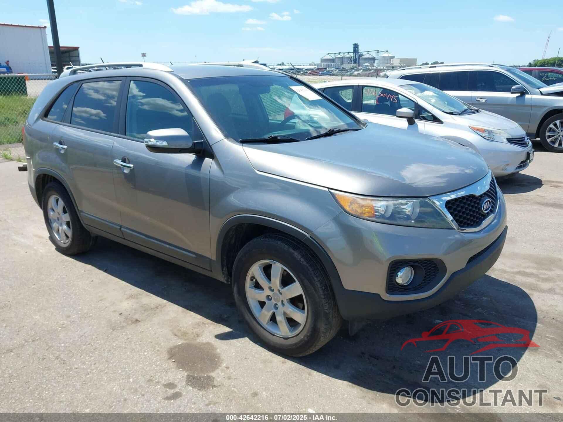 KIA SORENTO 2013 - 5XYKT3A60DG416652