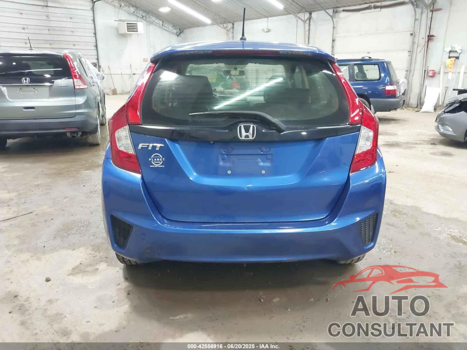 HONDA FIT 2017 - JHMGK5H59HS010532