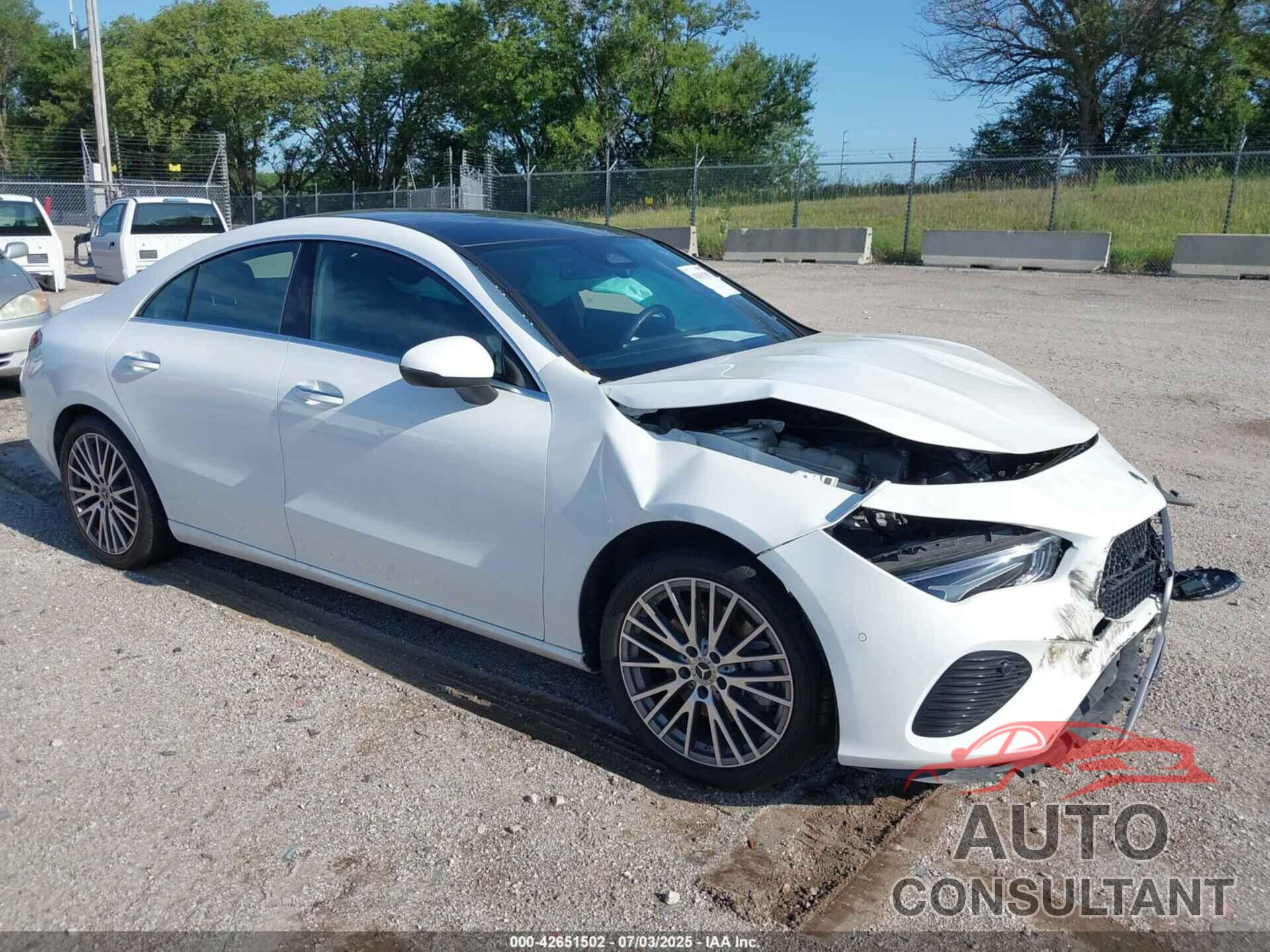 MERCEDES-BENZ CLA 250 COUPE 2024 - W1K5J4HB8RN453319