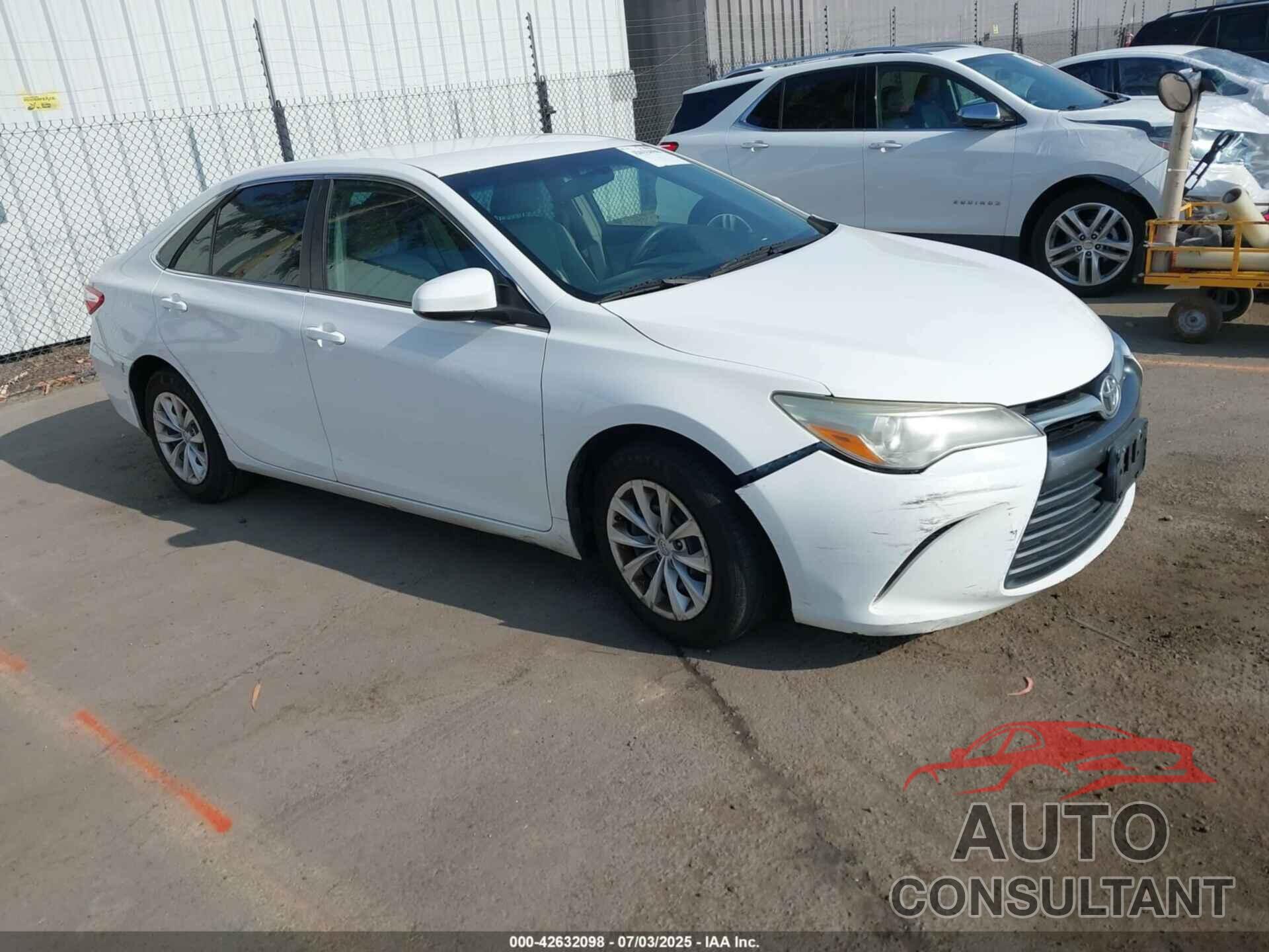 TOYOTA CAMRY 2015 - 4T4BF1FK2FR469583