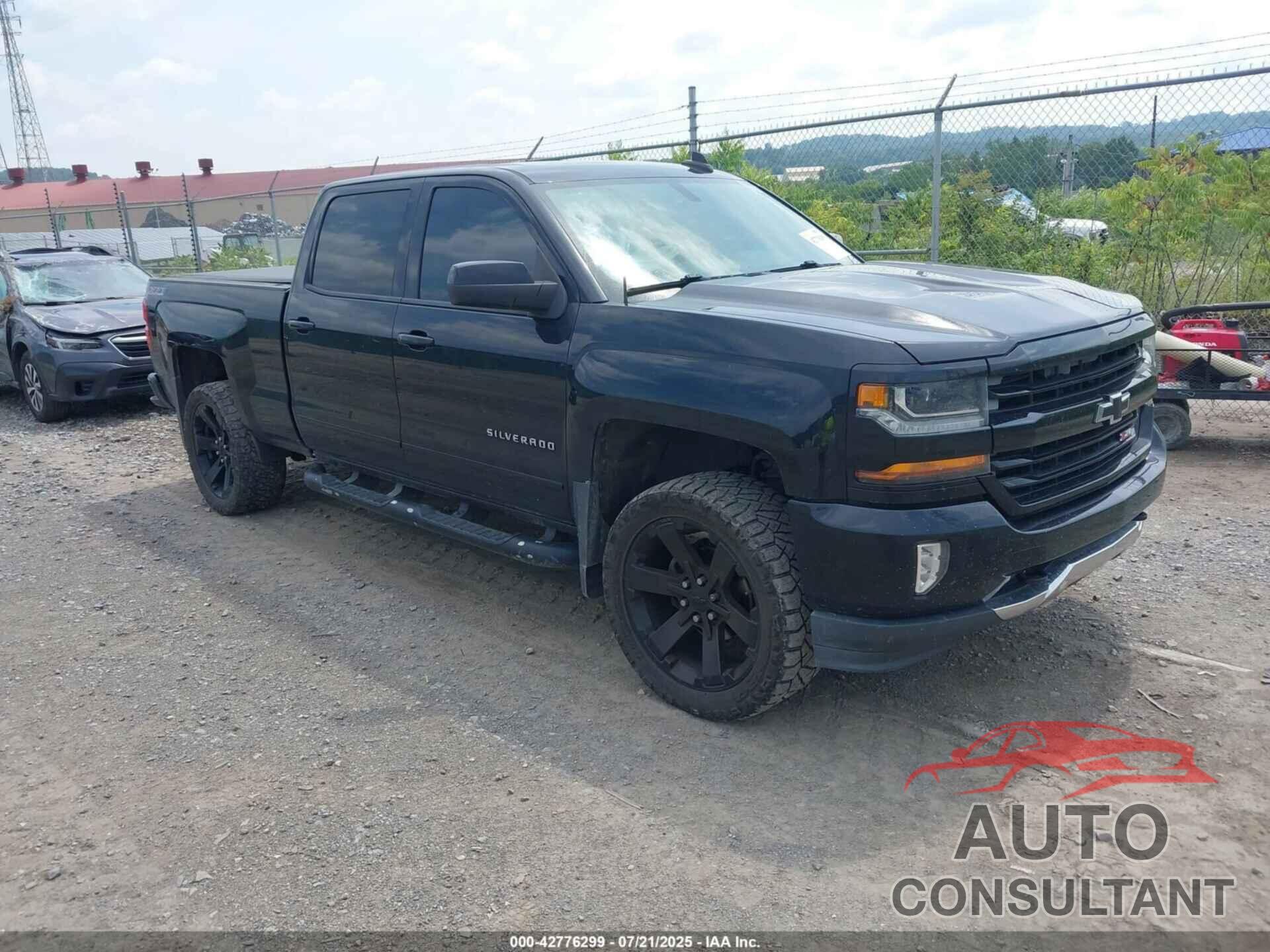 CHEVROLET SILVERADO 1500 2017 - 3GCUKREC9HG101466