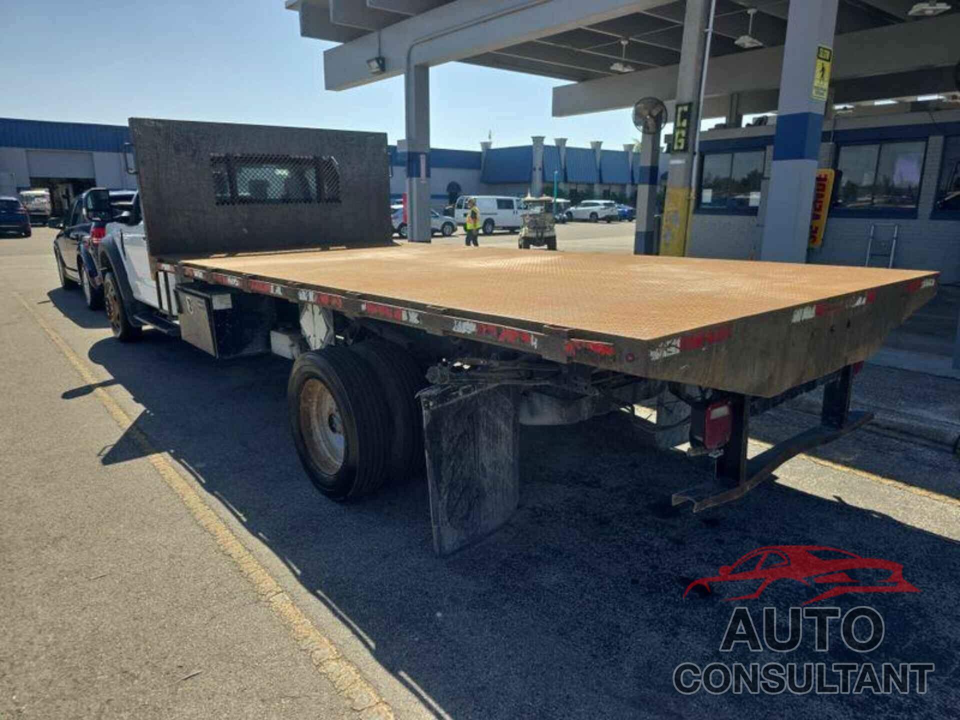 FORD F550 2018 - 1FDUF5GYXJEC47857