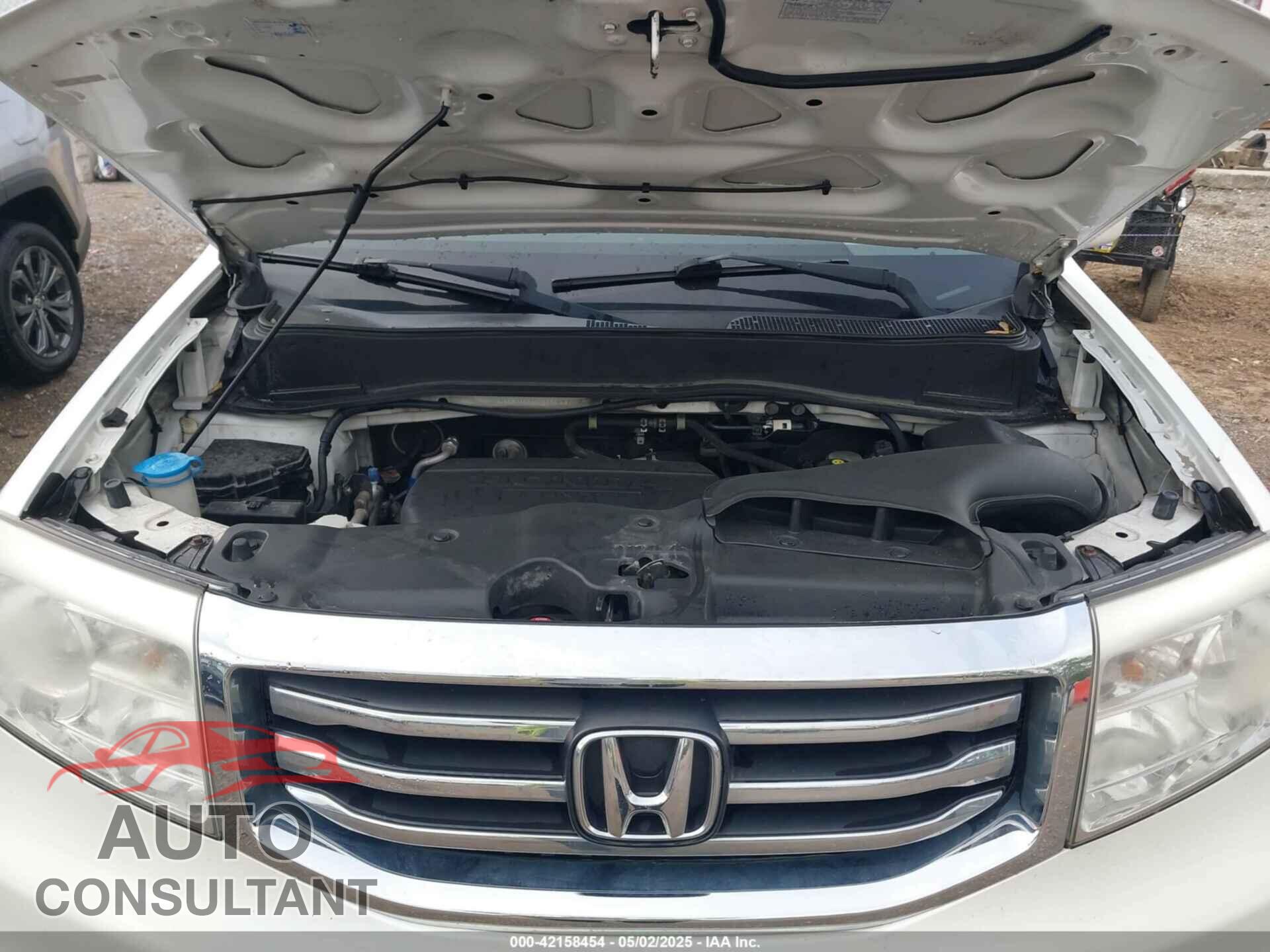 HONDA PILOT 2012 - 5FNYF4H93CB011897