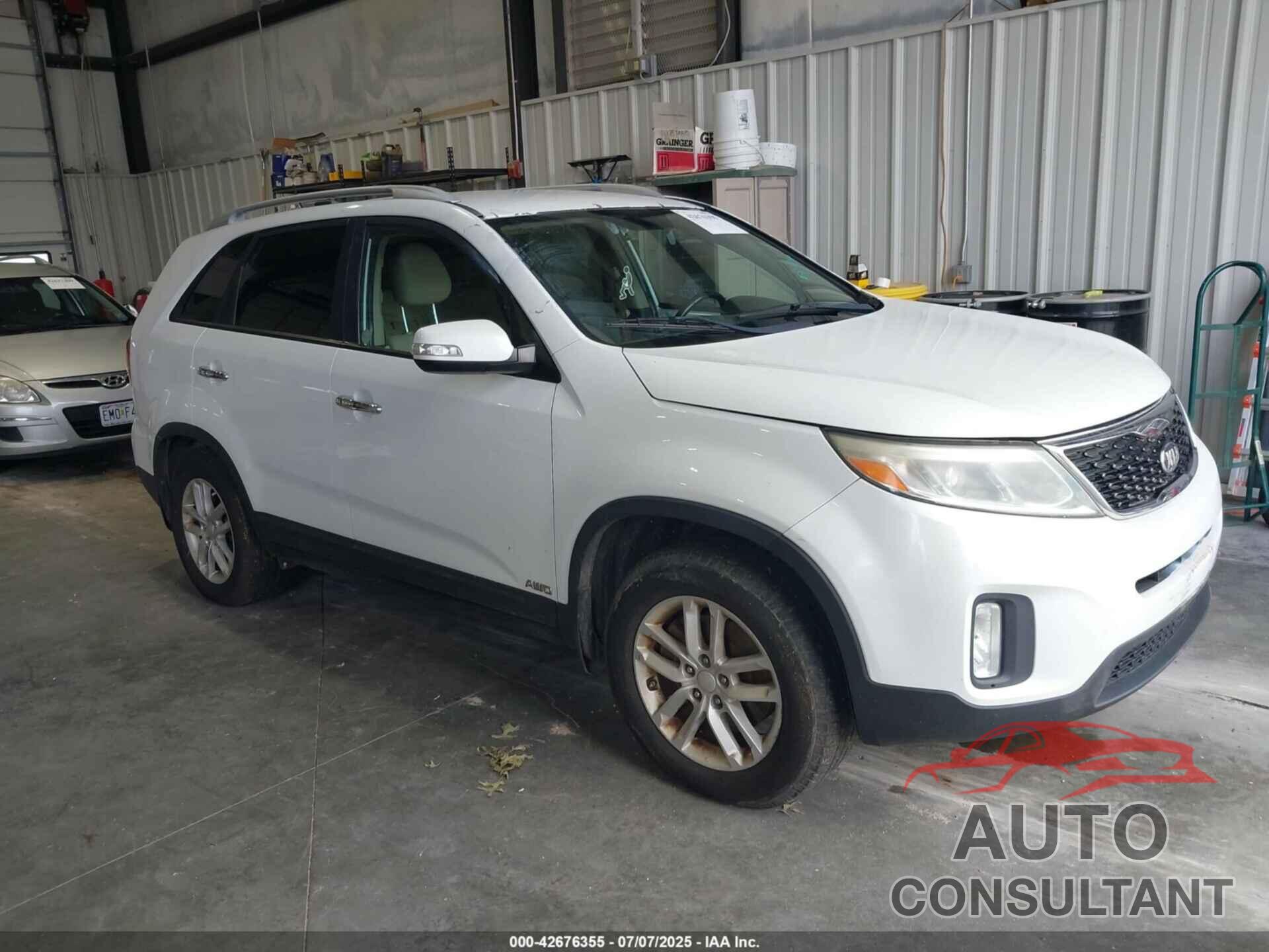 KIA SORENTO 2015 - 5XYKTDA75FG653090