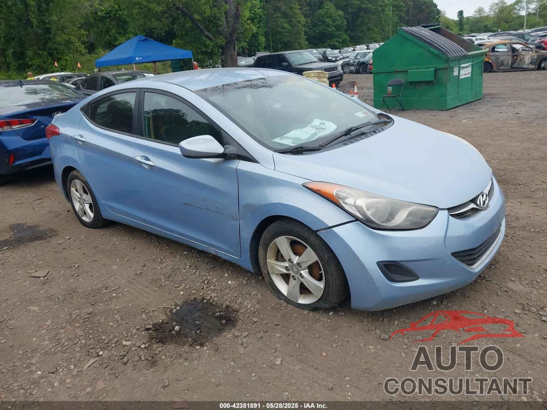 HYUNDAI ELANTRA 2011 - KMHDH4AE6BU106102