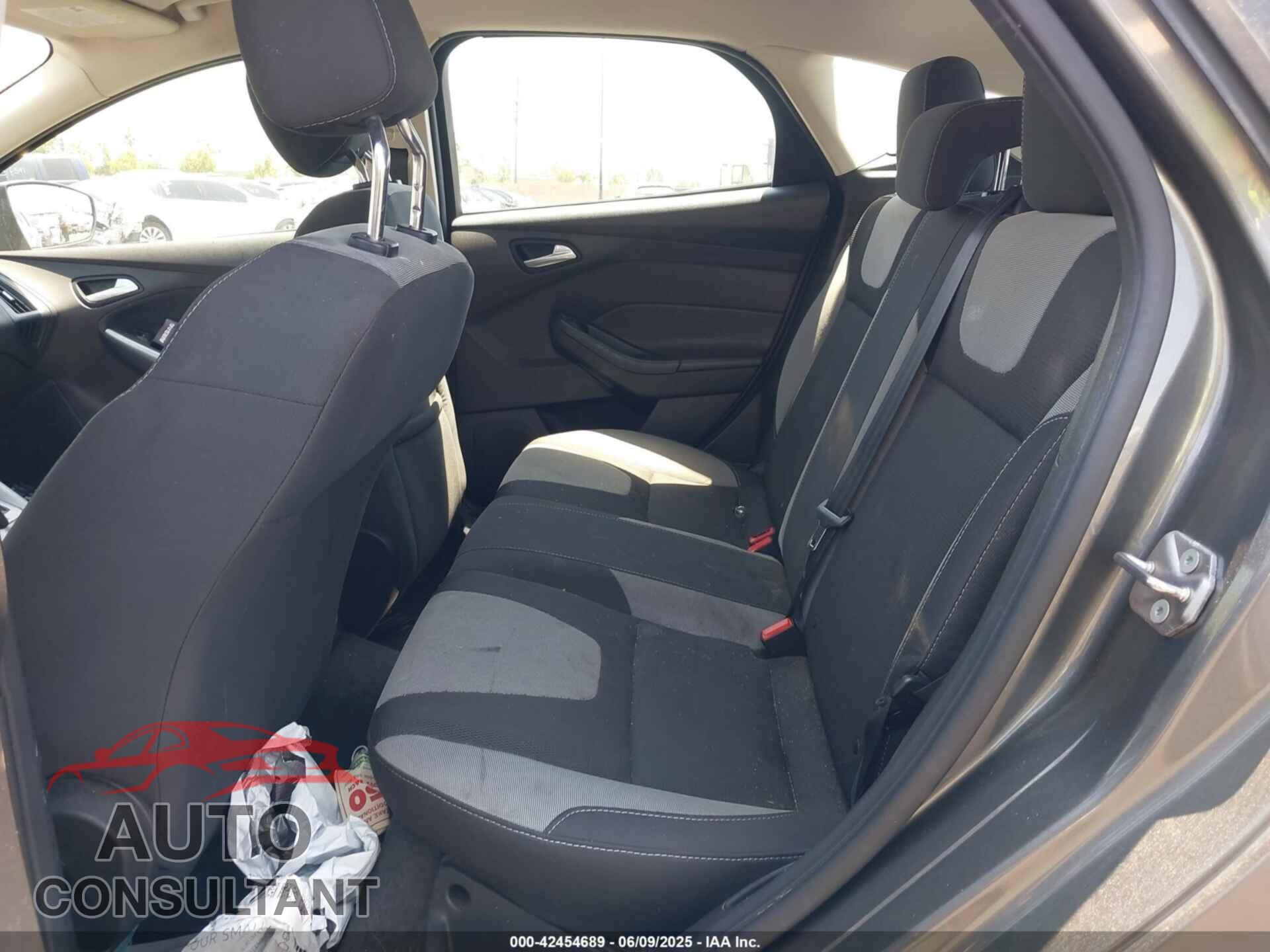 FORD FOCUS 2012 - 1FAHP3K25CL314315