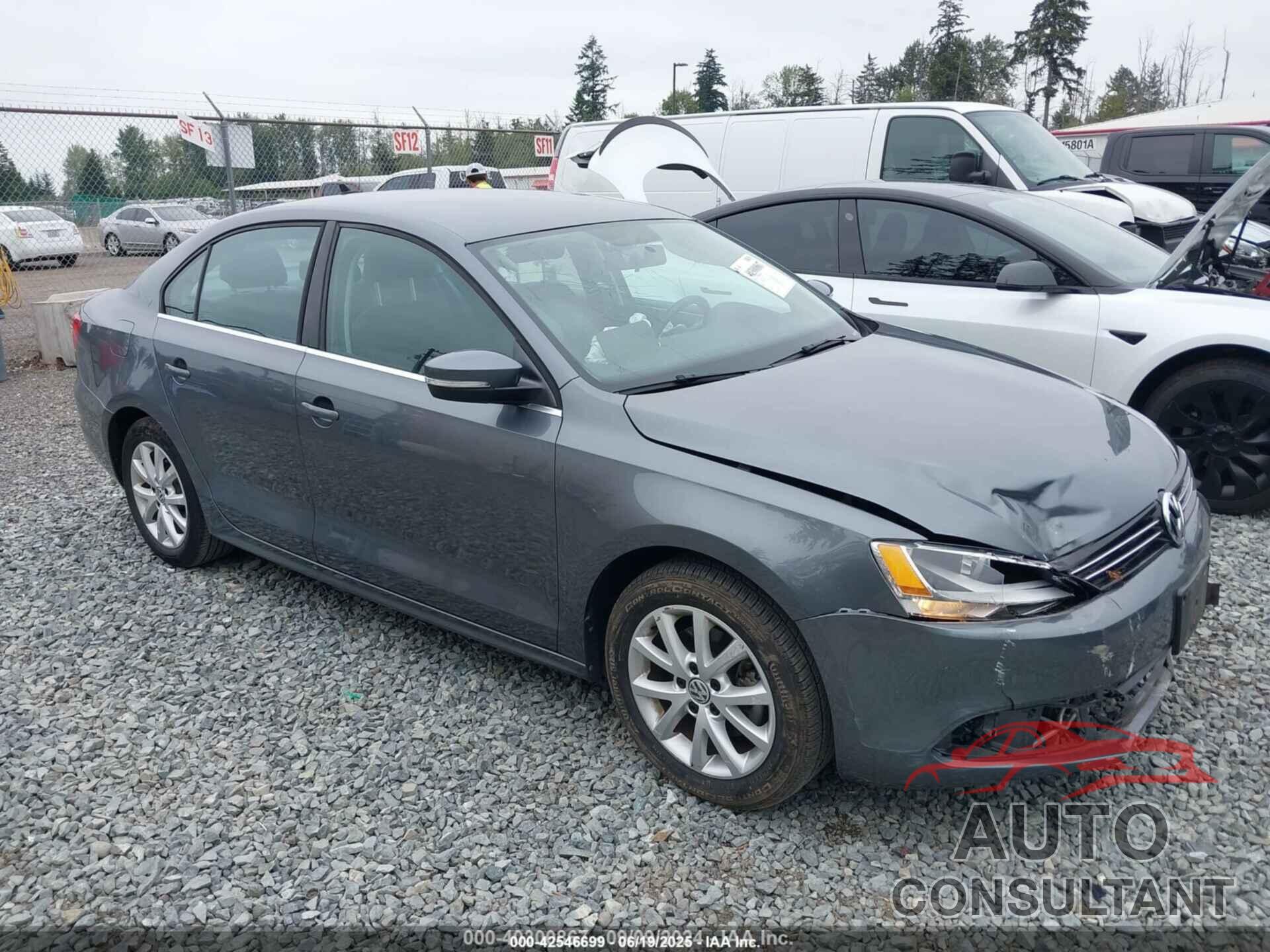 VOLKSWAGEN JETTA 2013 - 3VWDP7AJ9DM395079