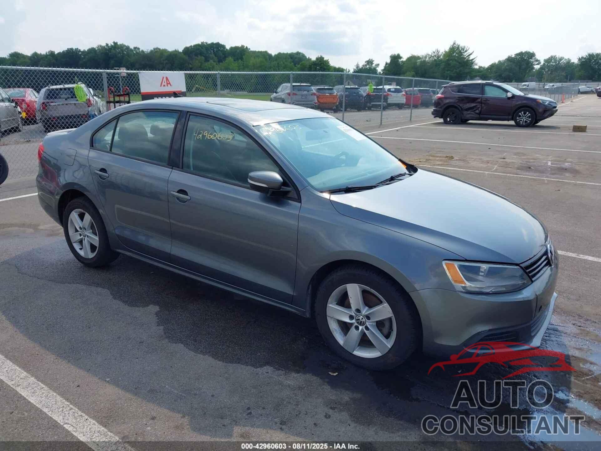 VOLKSWAGEN JETTA 2012 - 3VWLL7AJ6CM423166
