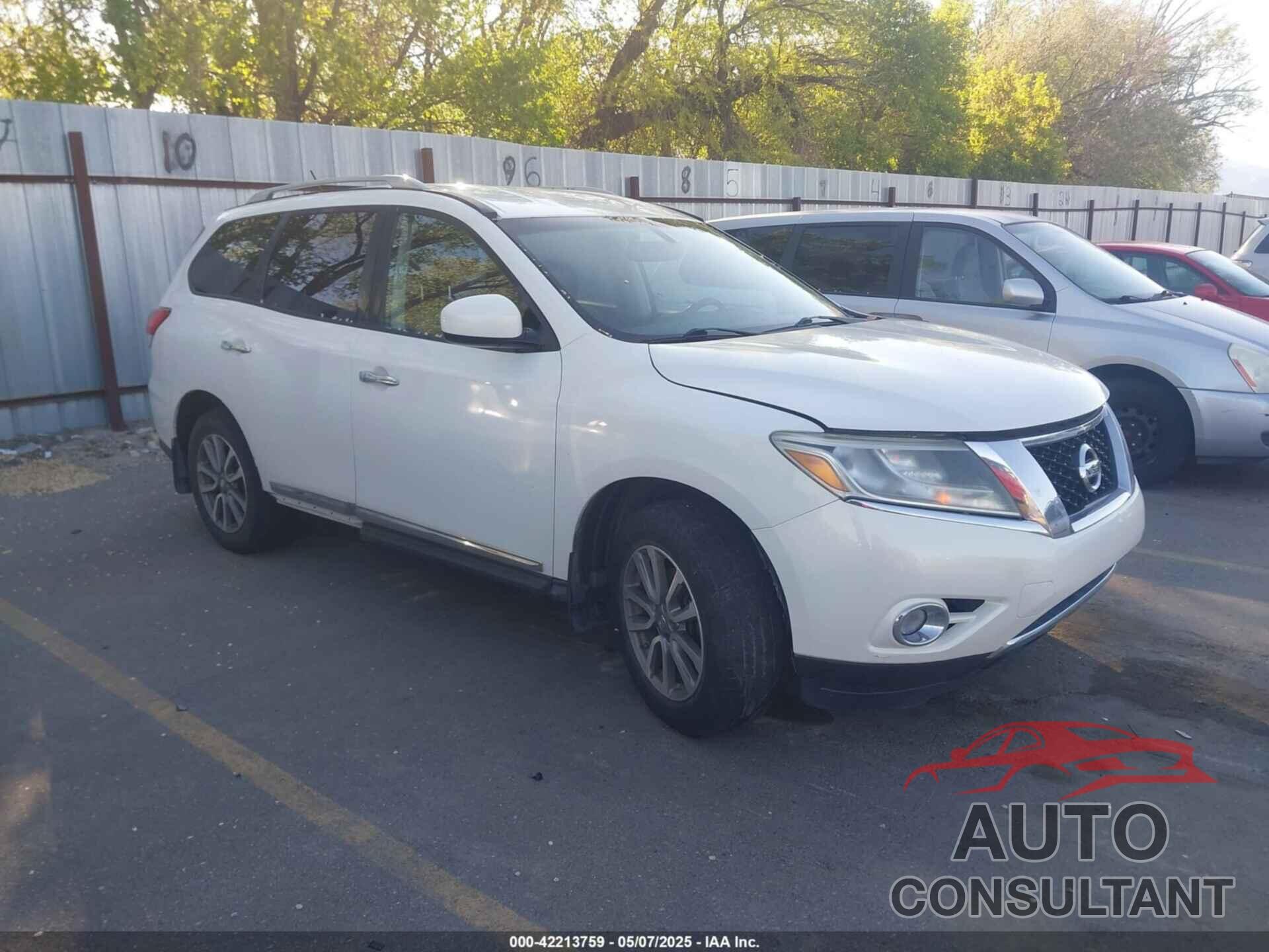 NISSAN PATHFINDER 2014 - 5N1AR2MM7EC687692