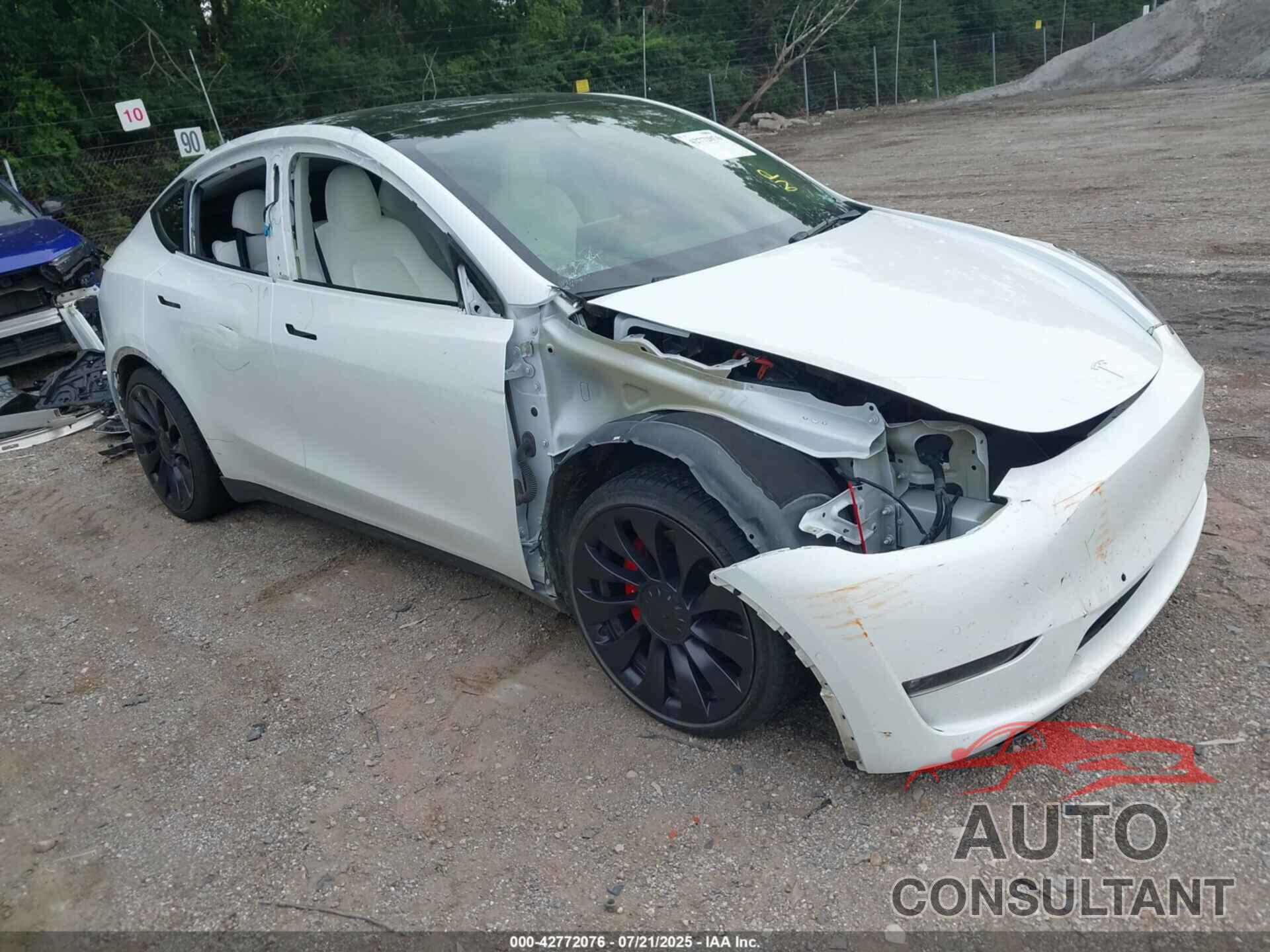 TESLA MODEL Y 2022 - 7SAYGDEFXNF487741