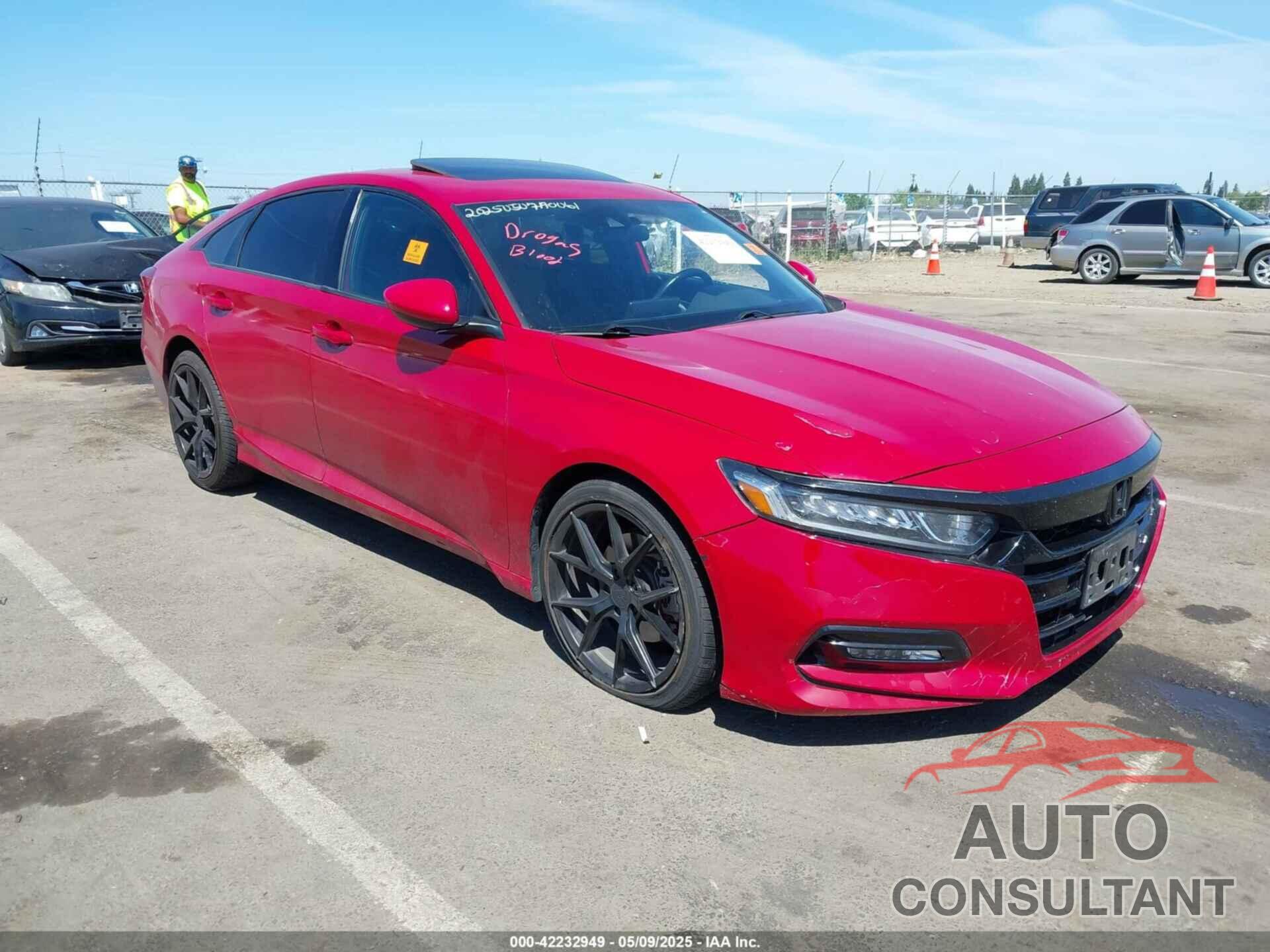 HONDA ACCORD 2018 - 1HGCV2F36JA012517