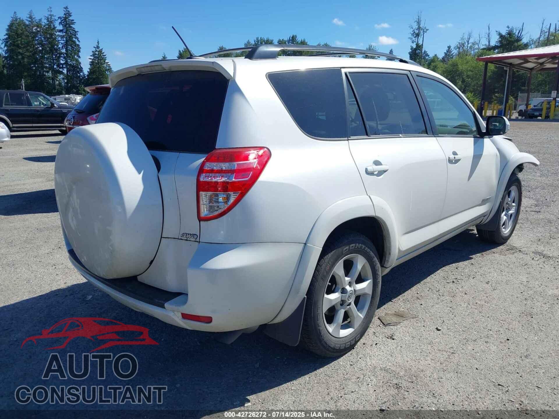 TOYOTA RAV4 2011 - 2T3DF4DV9BW173656