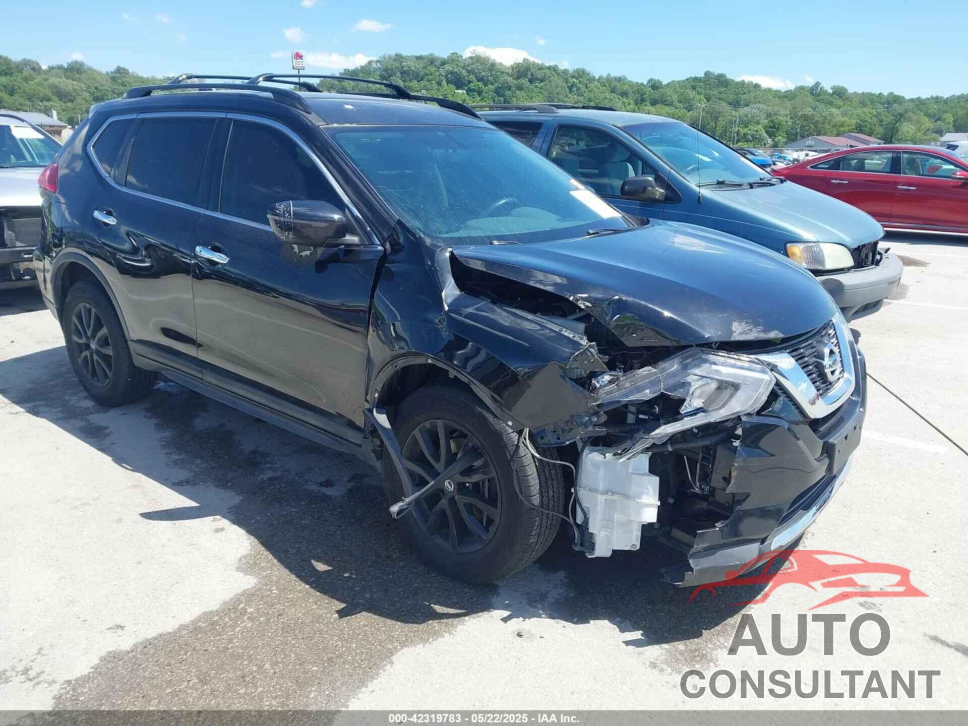 NISSAN ROGUE 2017 - 5N1AT2MV8HC822760