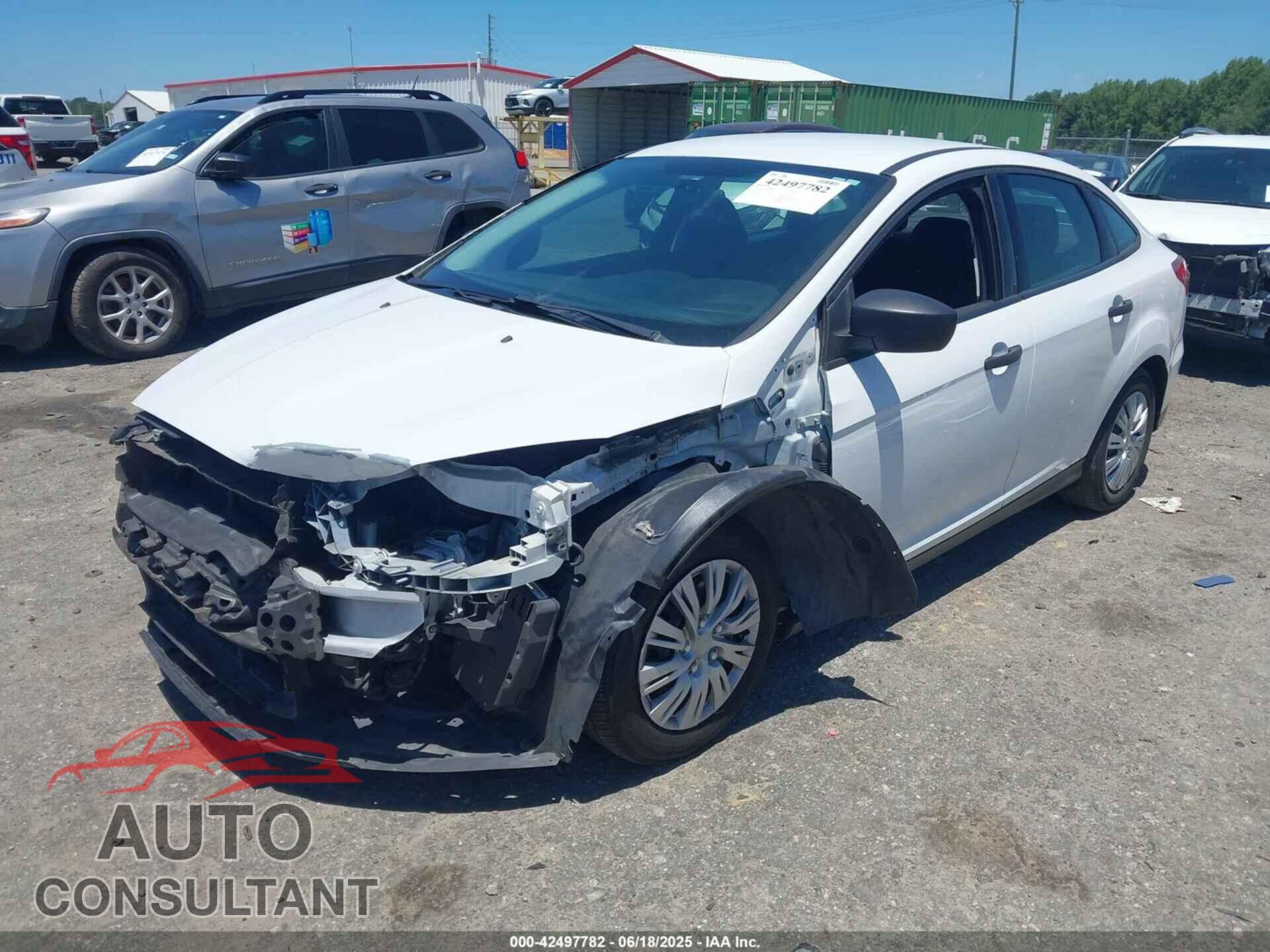 FORD FOCUS 2017 - 1FADP3E22HL239493
