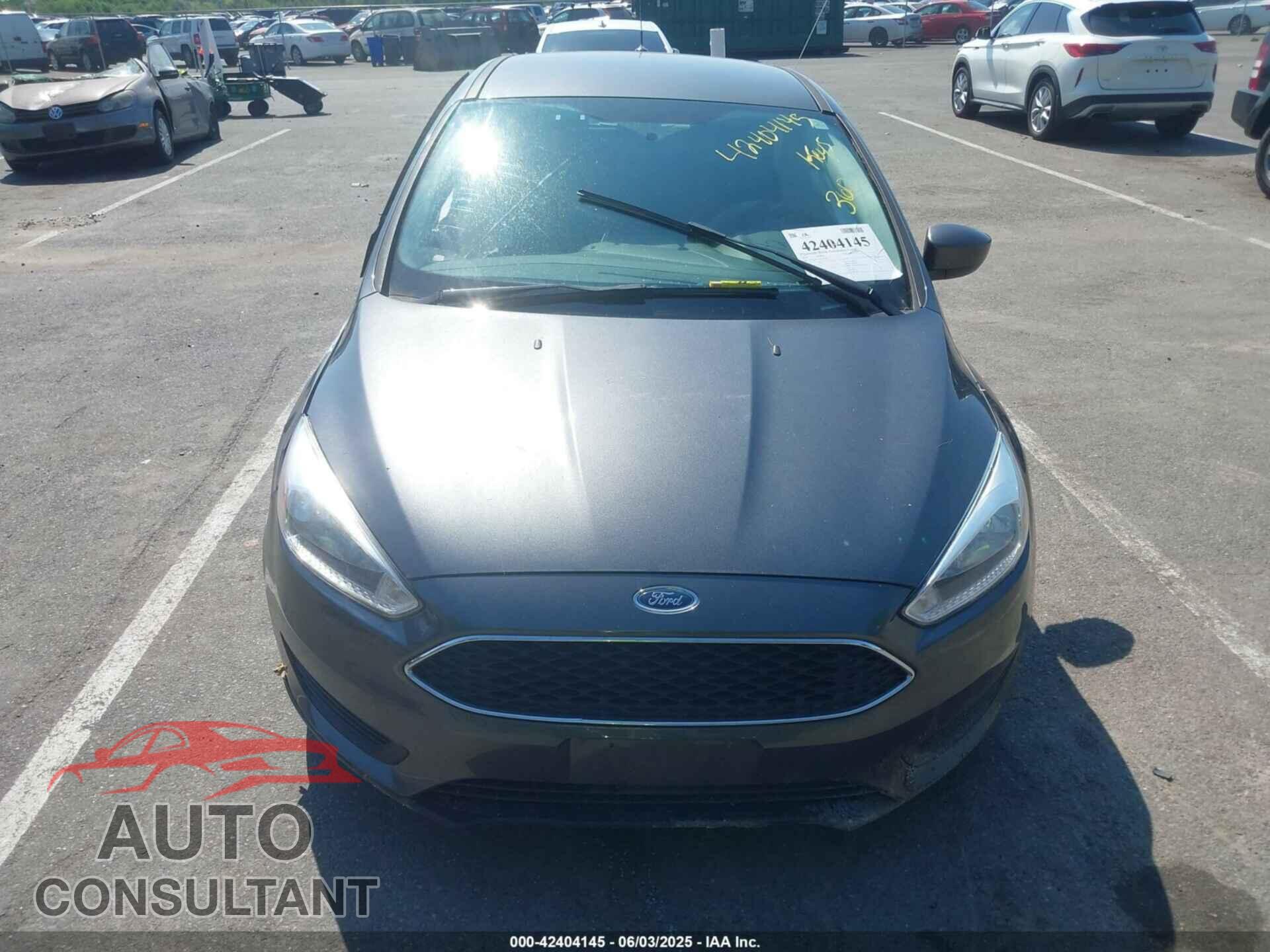 FORD FOCUS 2018 - 1FADP3K23JL295484