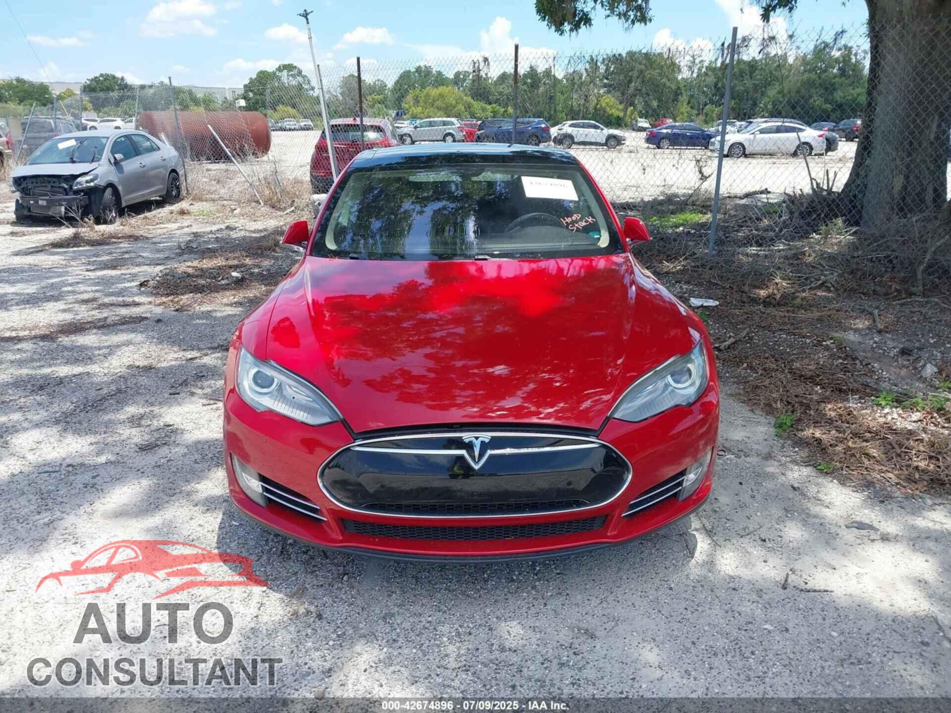 TESLA MODEL S 2013 - 5YJSA1CN7DFP26562