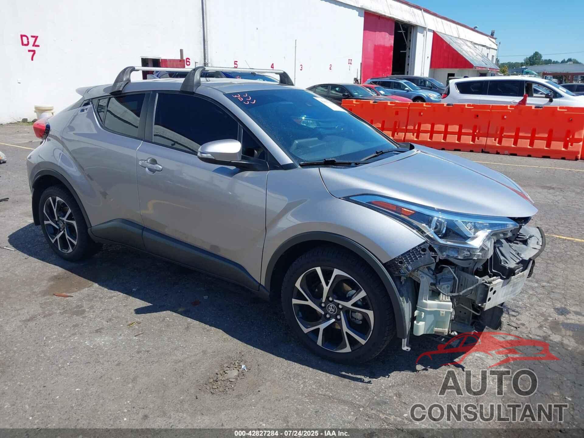 TOYOTA C-HR 2018 - NMTKHMBX3JR004155